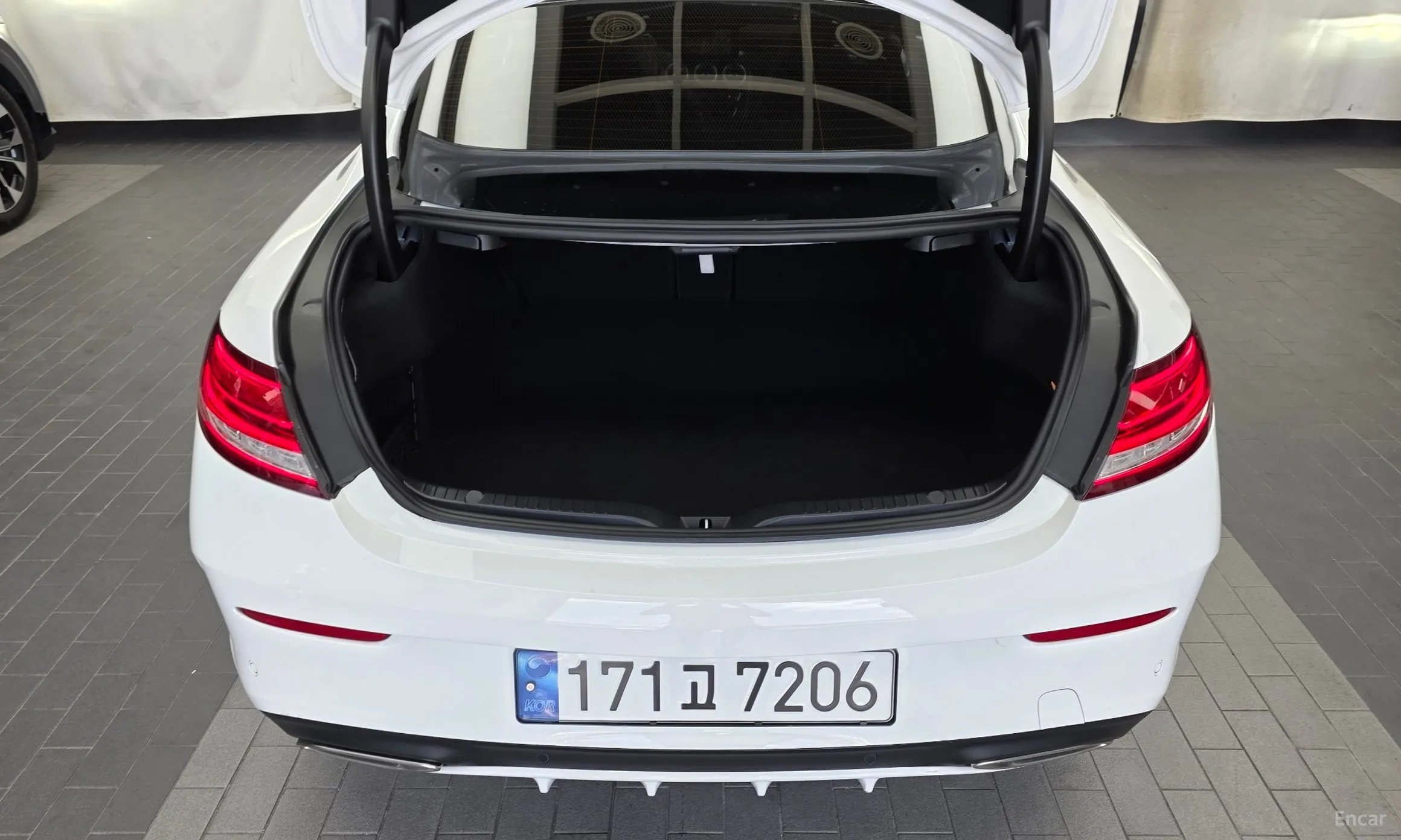 Mercedes Benz C-Class W205 превью 20