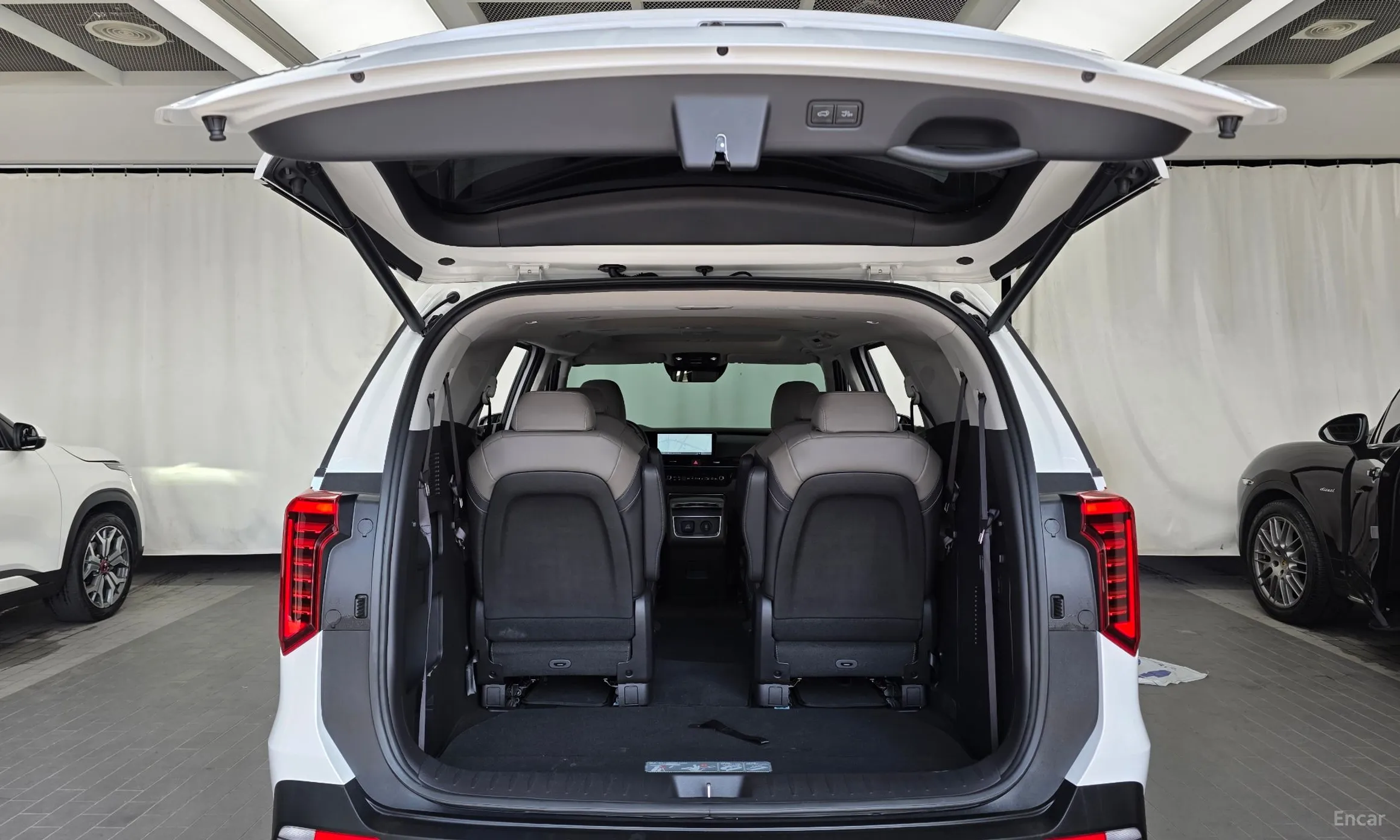 Kia Carnival 4th Generation превью 20