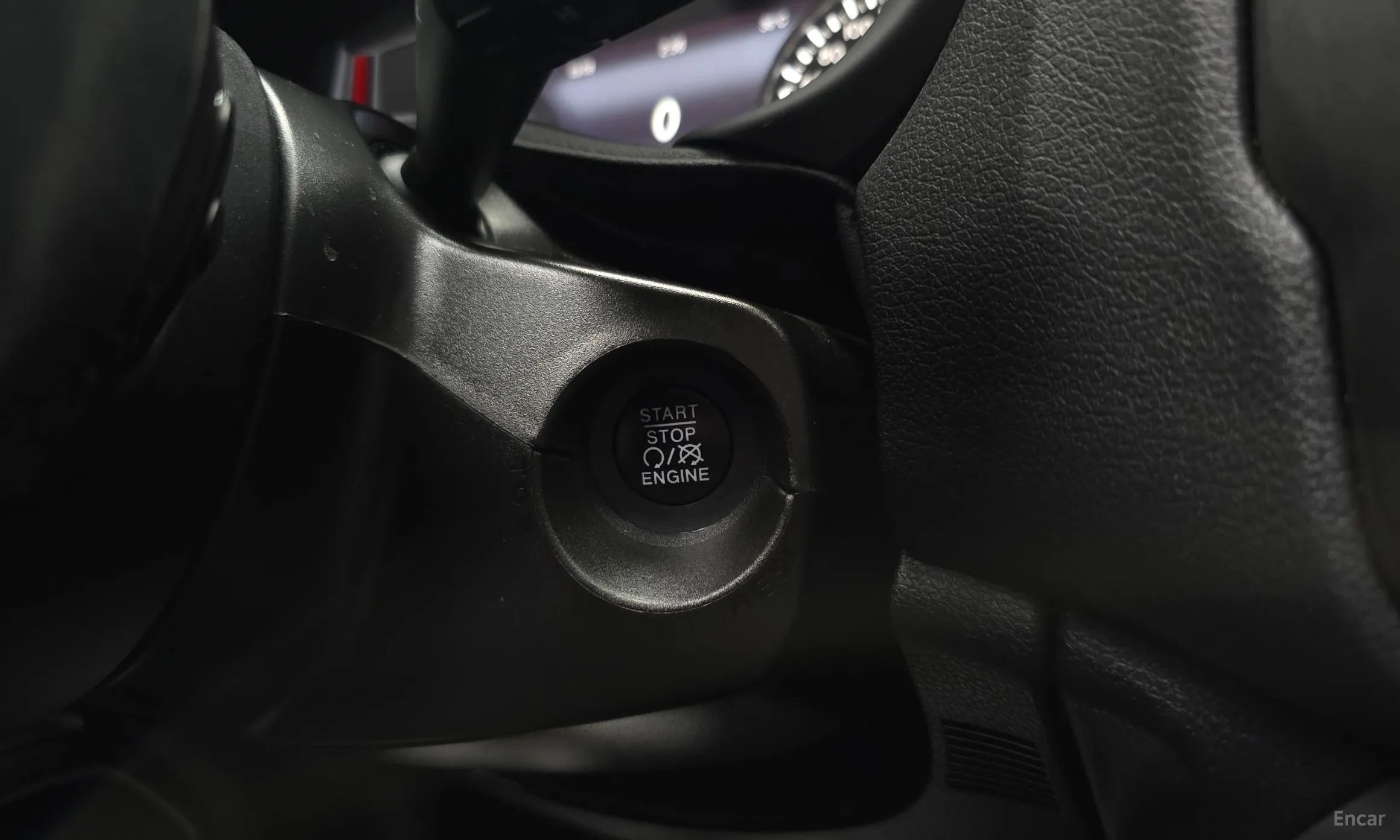 Jeep Renegade превью 20