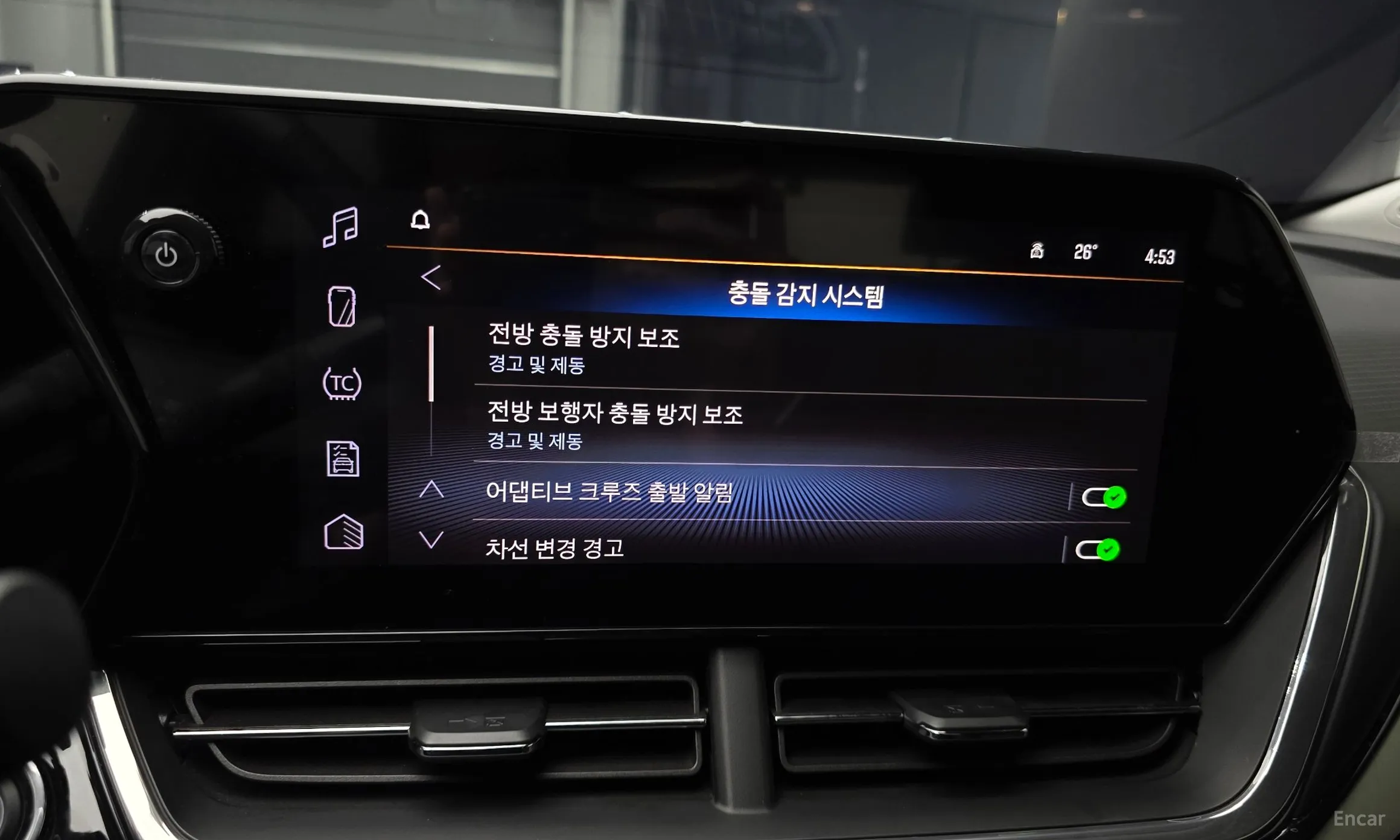 Chevrolet (GM Daewoo) Trax Crossover превью 15