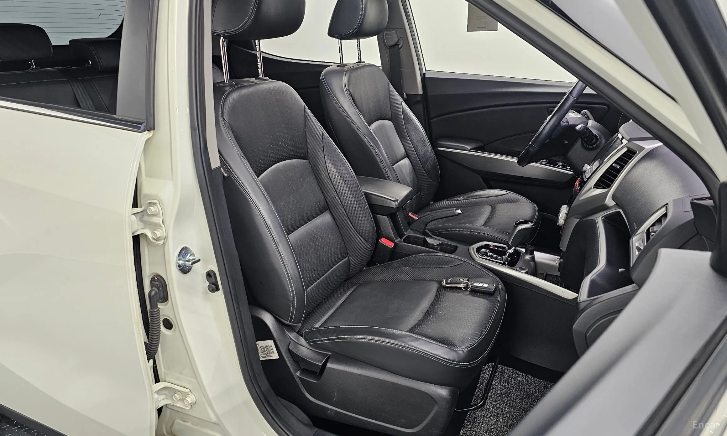 KG Mobility (SsangYong) Tivoli, Lazio превью 12