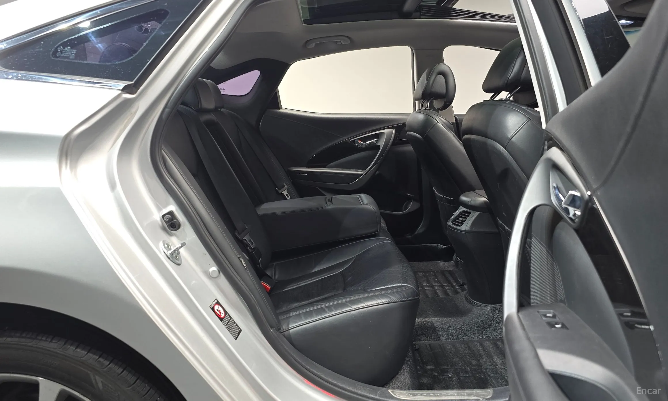 Hyundai Grandeur HG превью 12