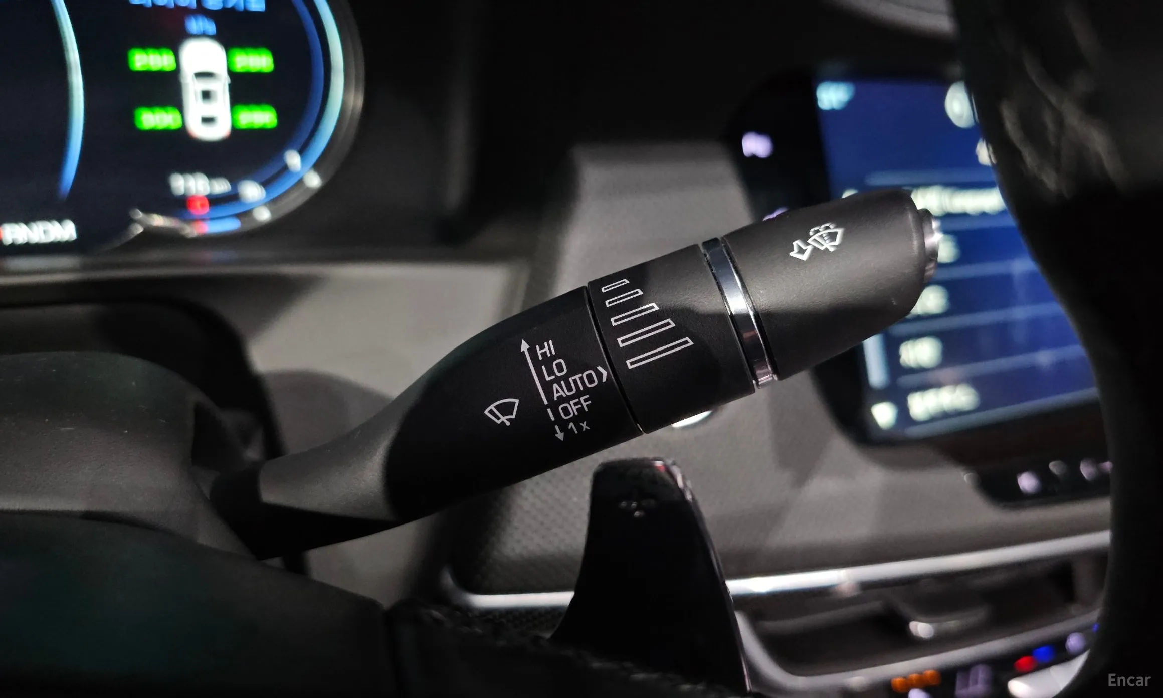 Cadillac CT6 превью 19