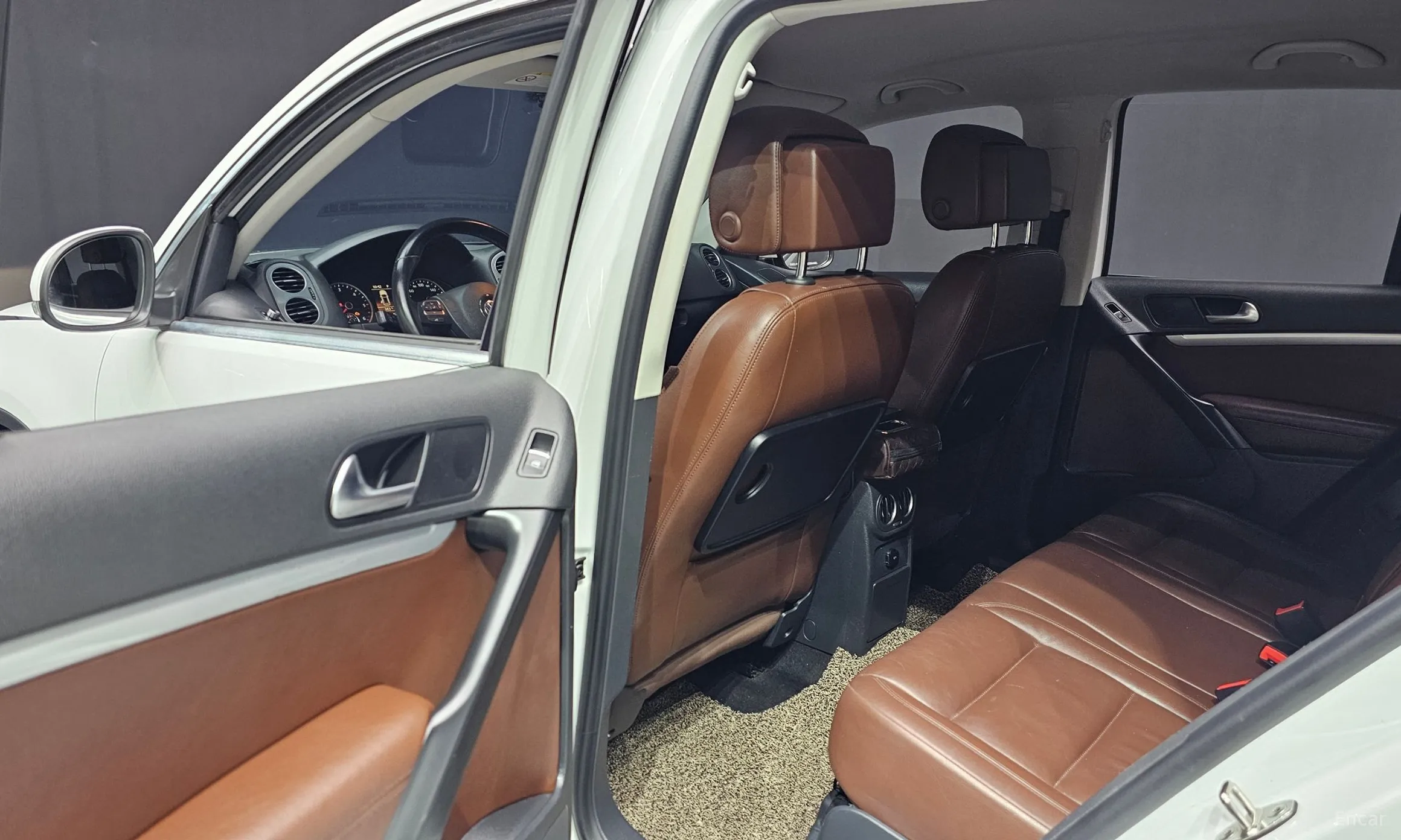 Volkswagen New Tiguan превью 18