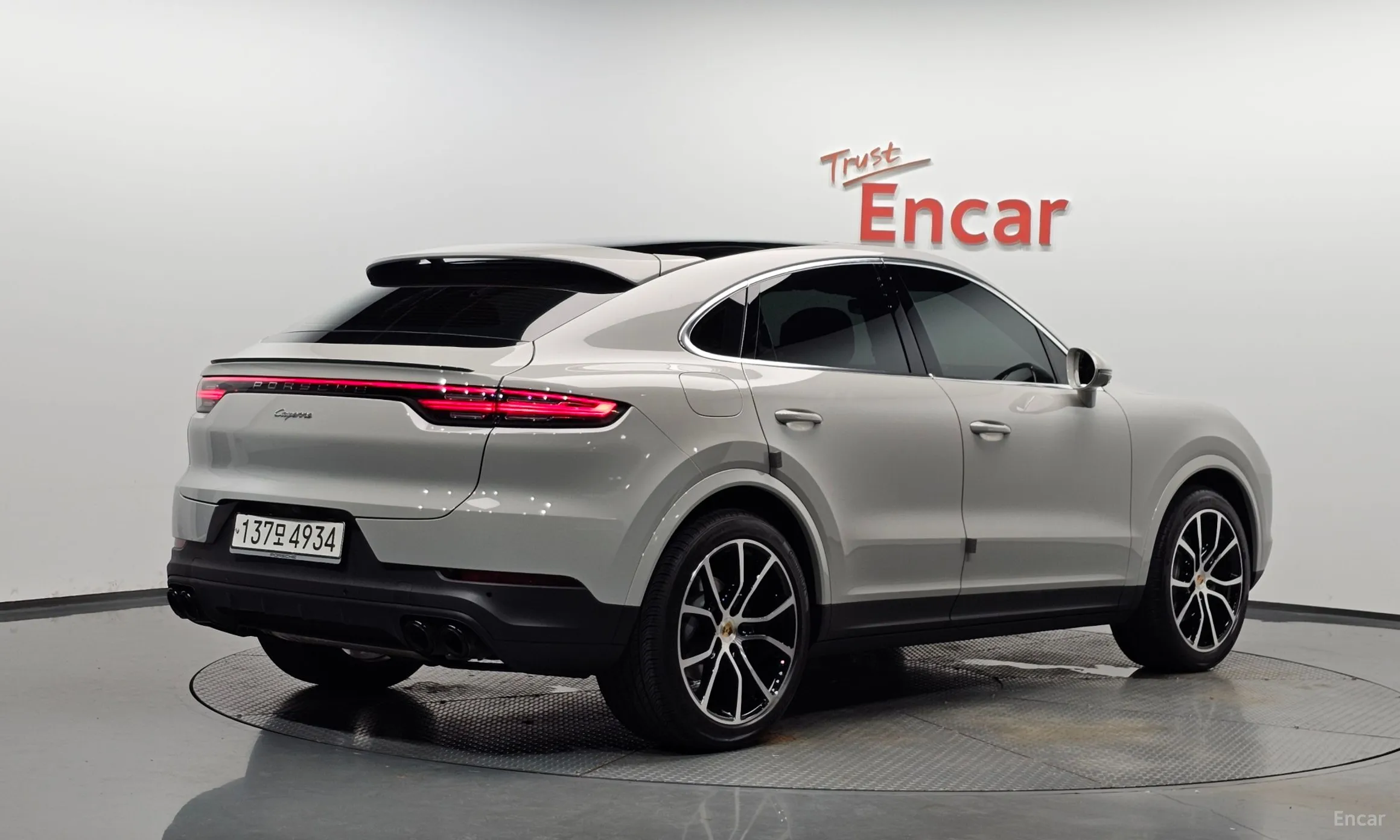 Porsche Cayenne (PO536) превью 2