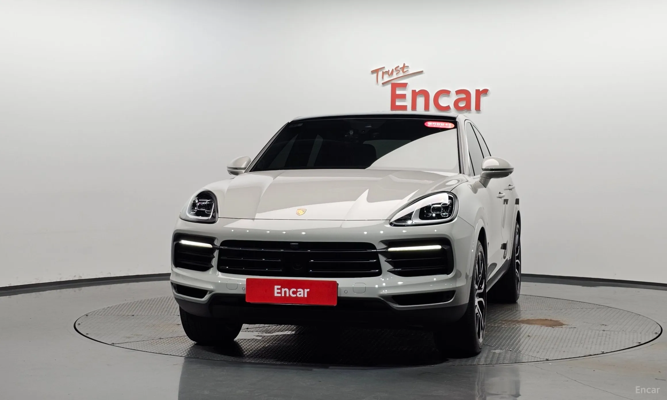 Porsche Cayenne (PO536) превью 3