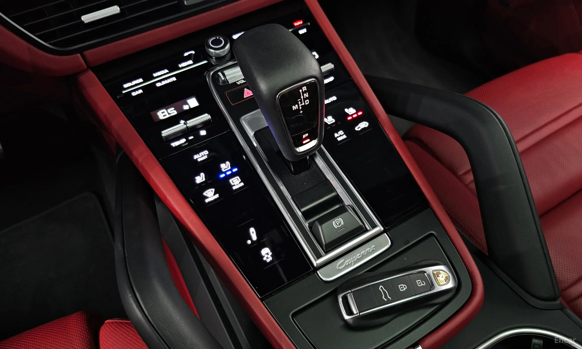 Porsche Cayenne (PO536) превью 9