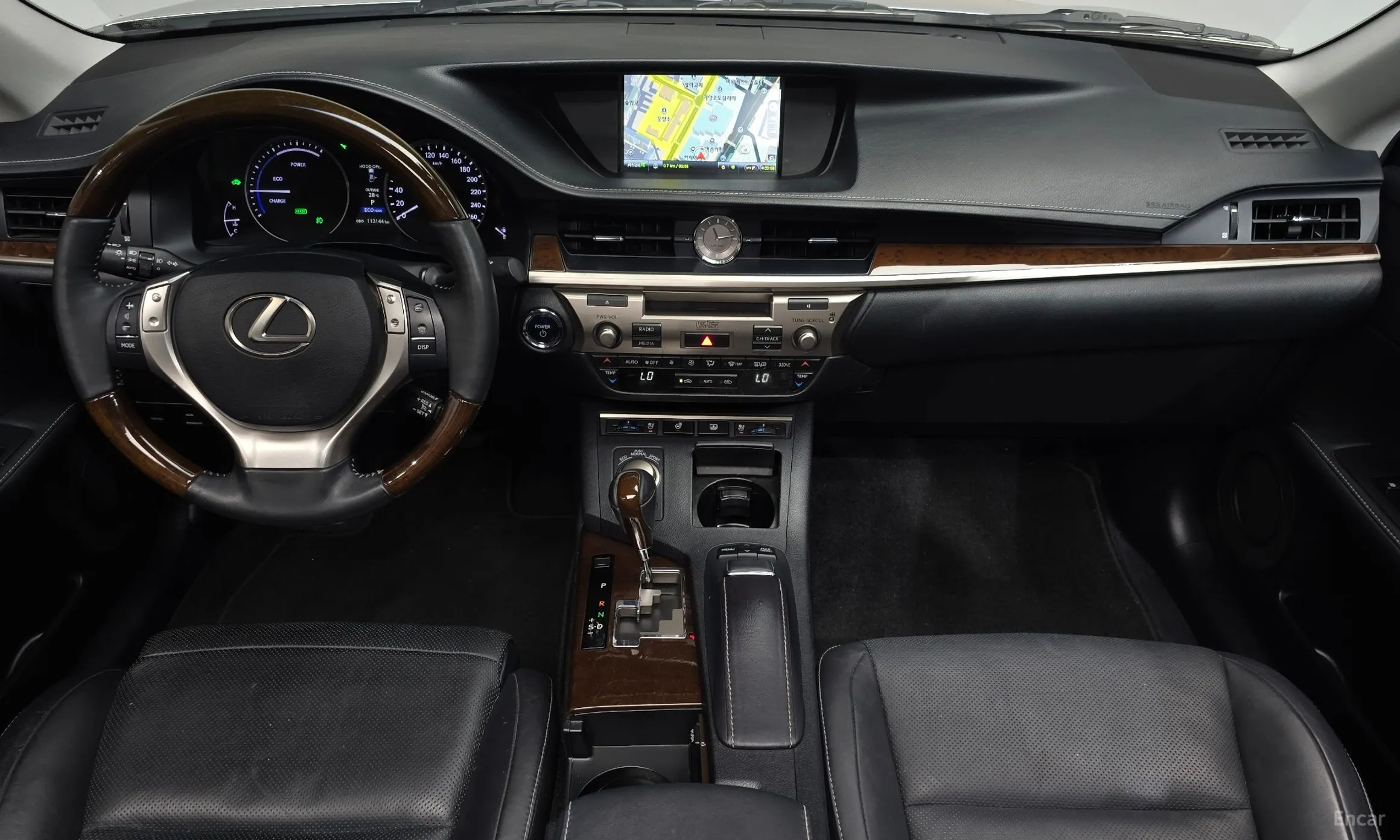 Lexus New ES300h превью 7