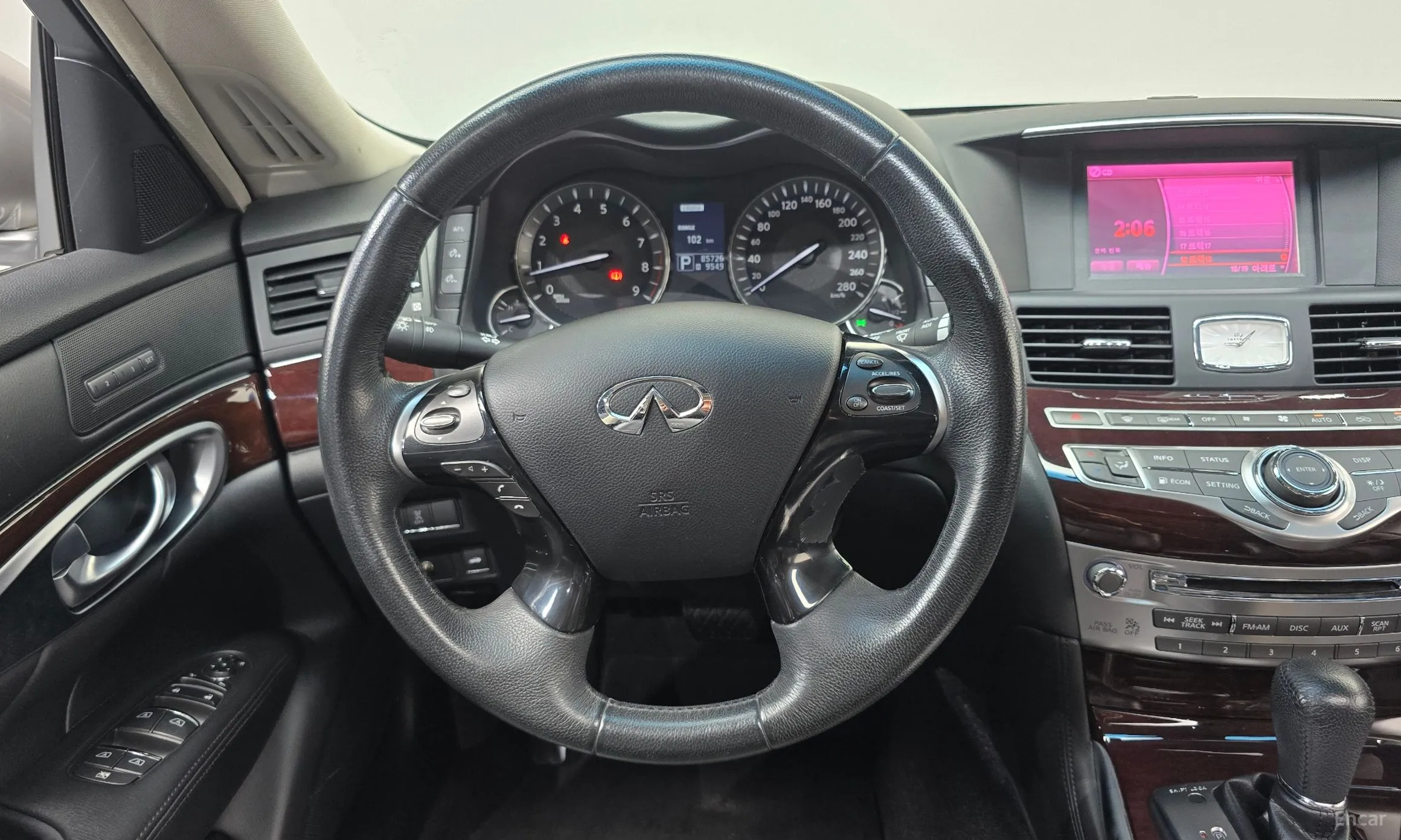 Infiniti M37 превью 13