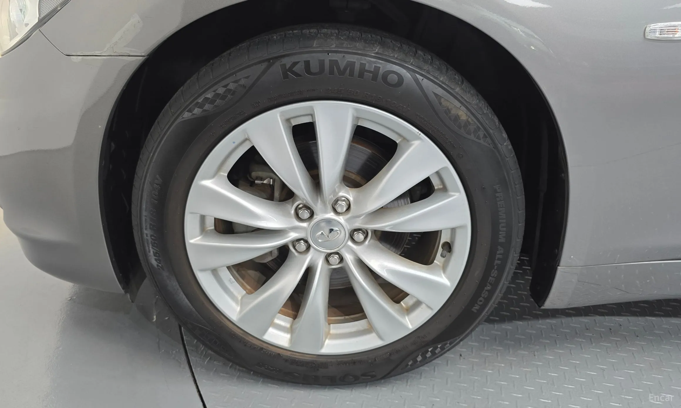 Infiniti M37 превью 5