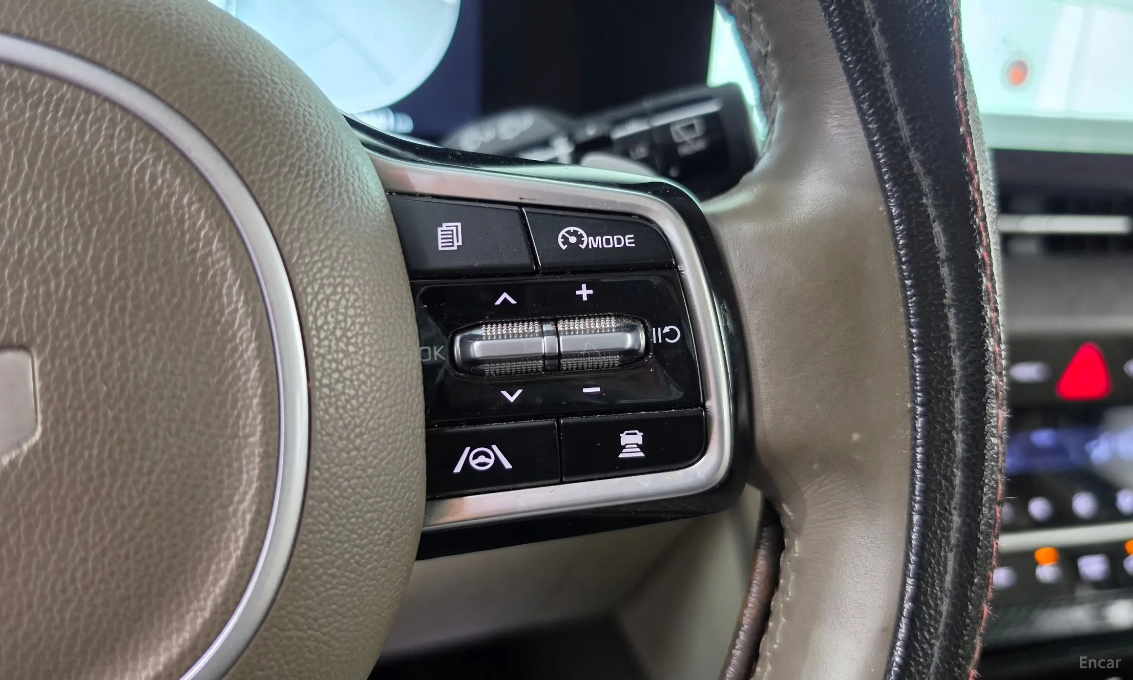 Kia Carnival Gen 4 превью 15