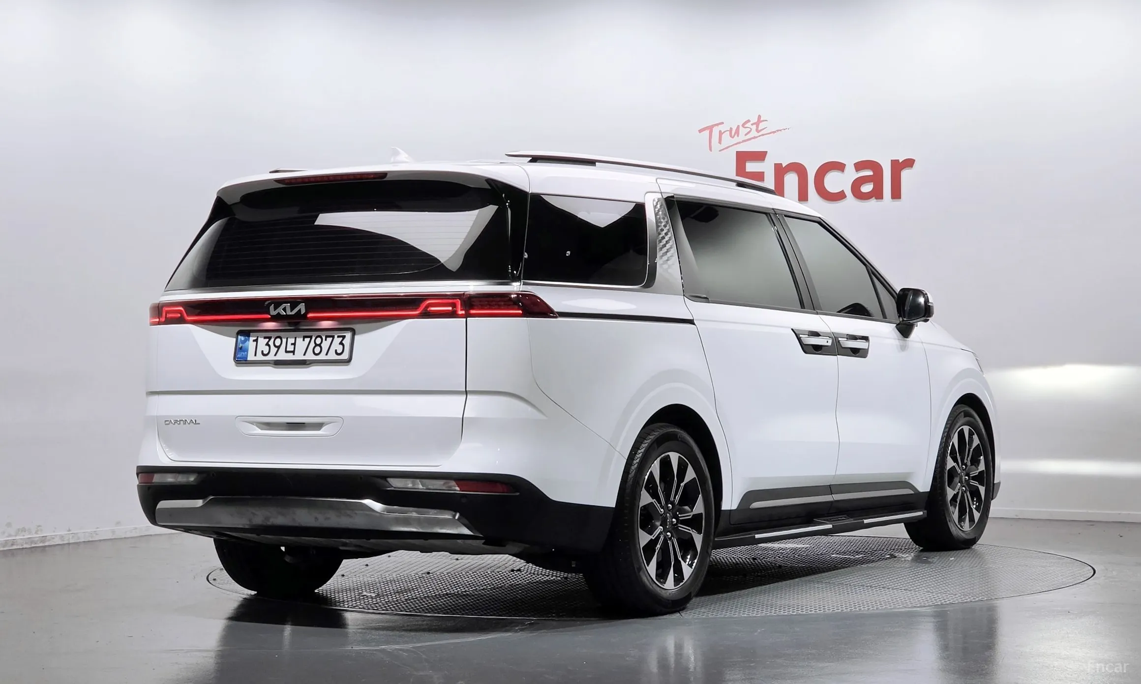 Kia Carnival Gen 4 превью 2