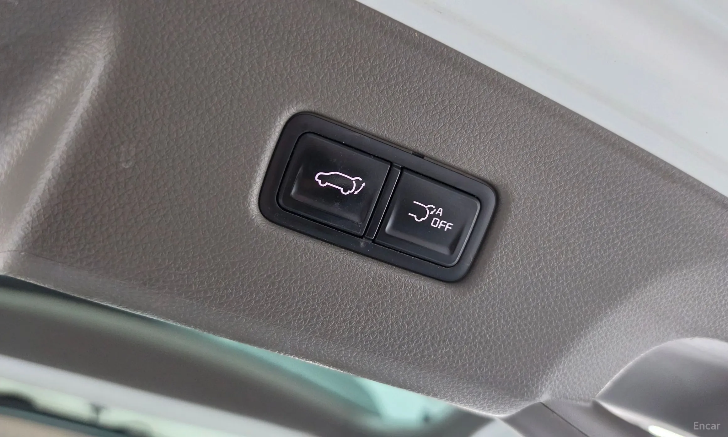 Kia Carnival Gen 4 превью 16