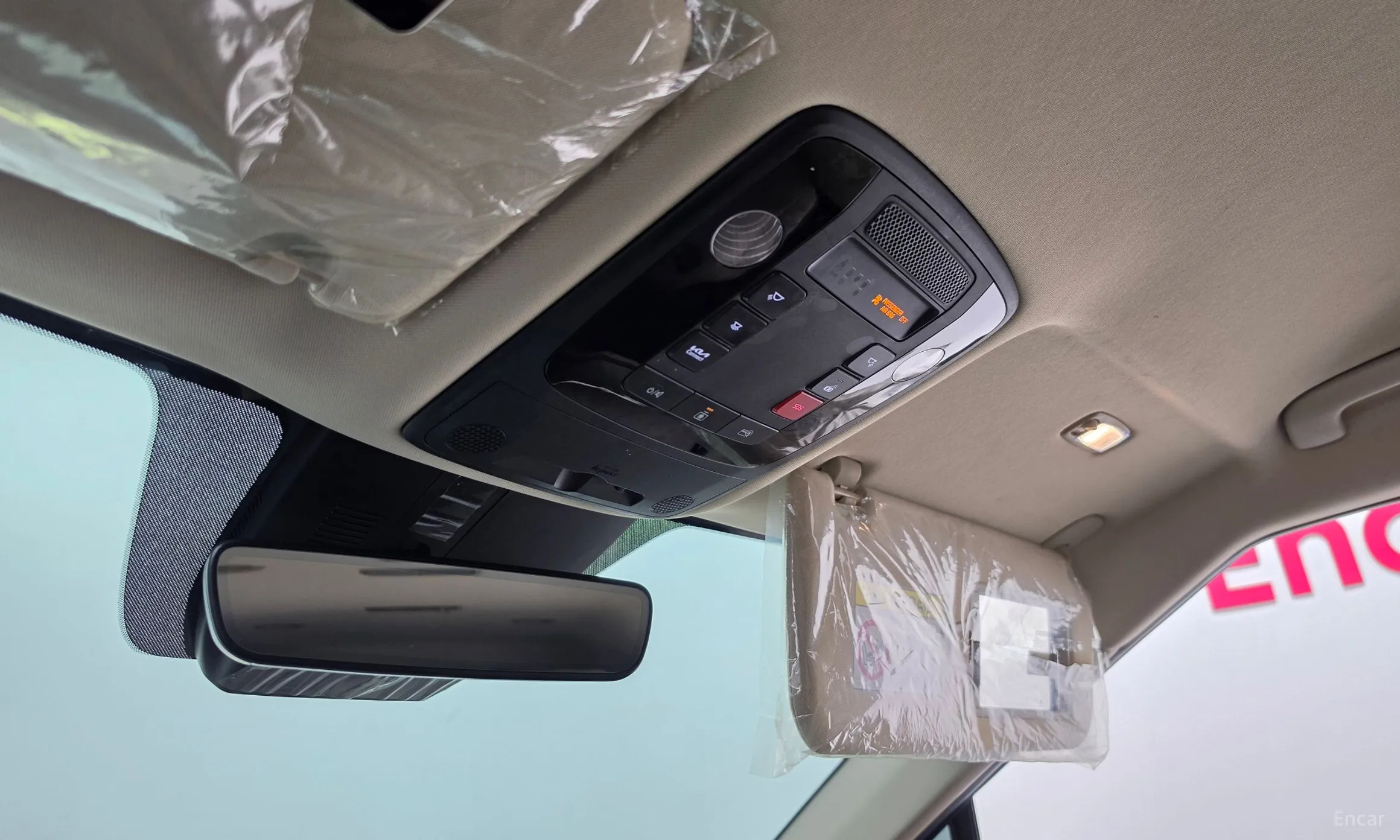 Kia Carnival Gen 4 превью 17