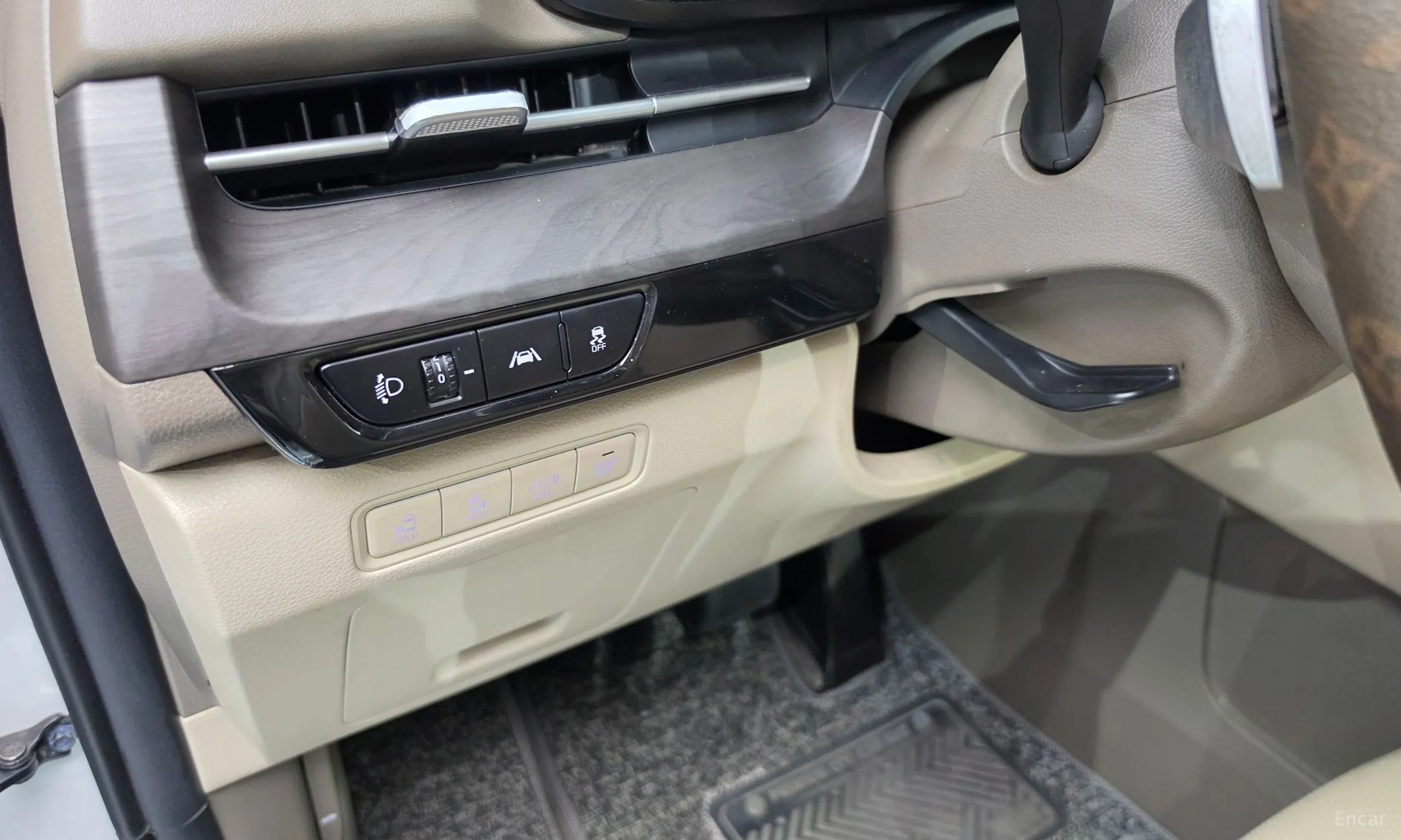 Kia Carnival Gen 4 превью 18