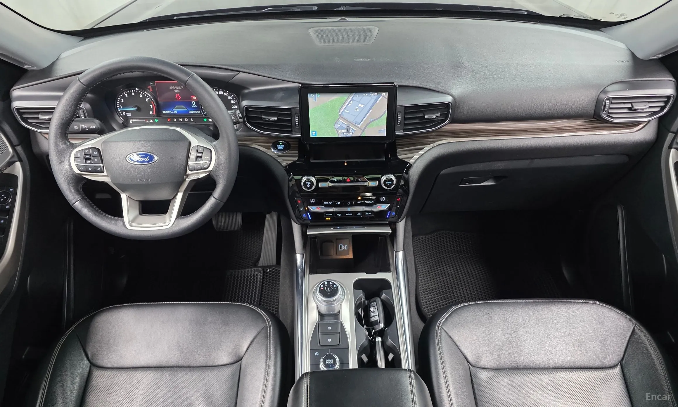 Ford Explorer 6th Generation превью 7