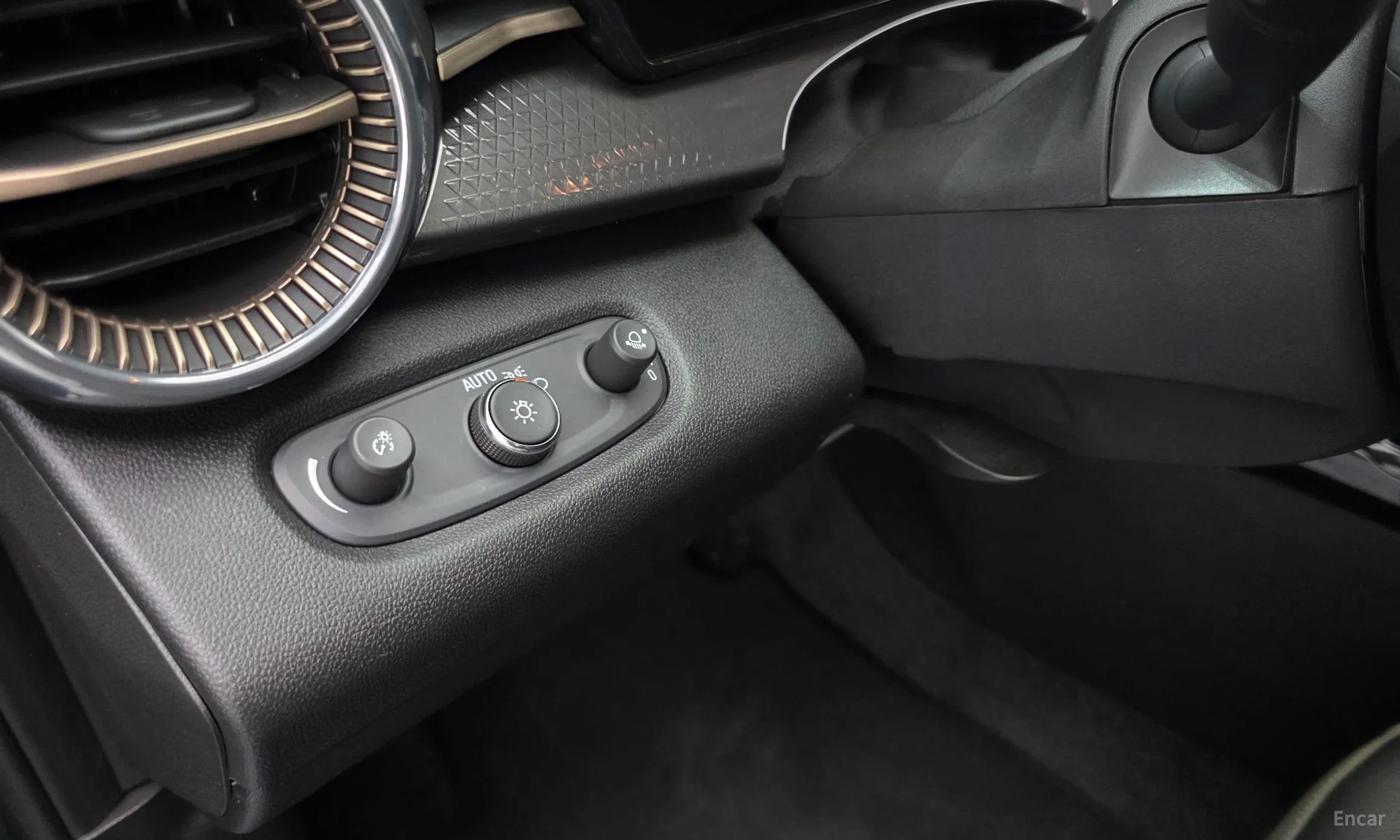 Chevrolet (GM Daewoo) Trax Crossover превью 18