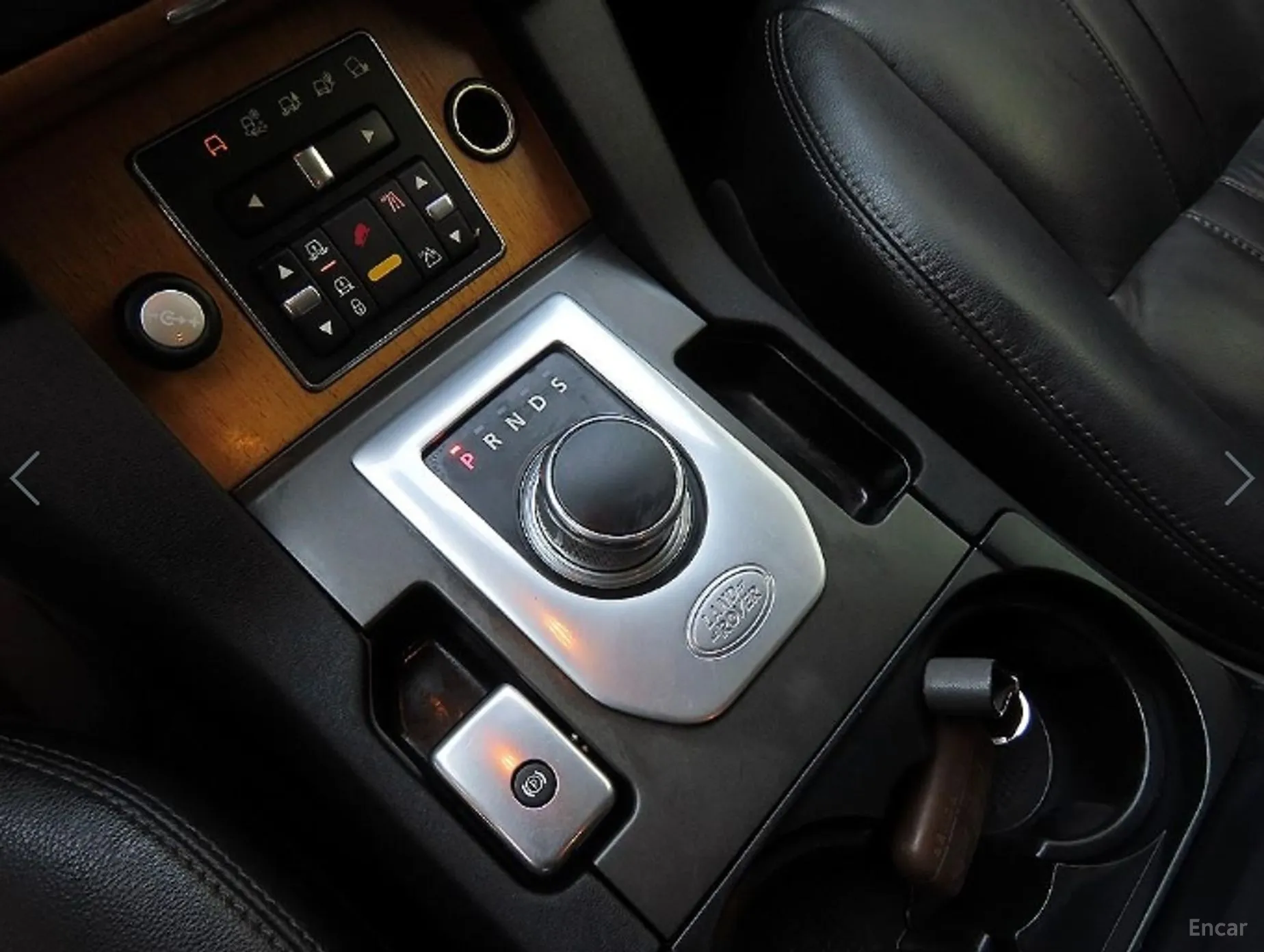 Land Rover Discovery 4 превью 10