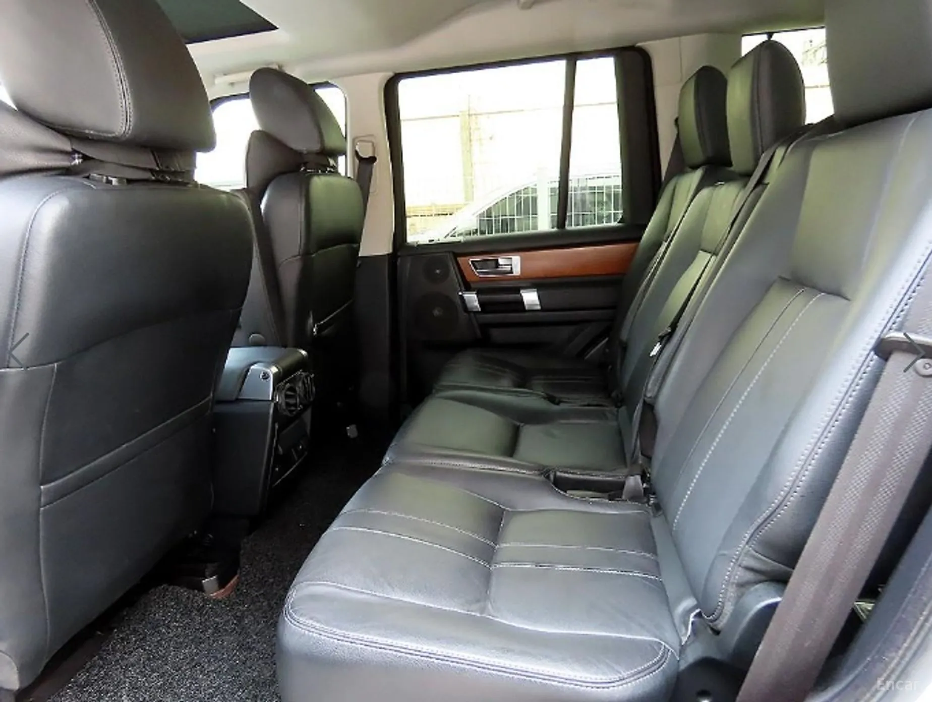 Land Rover Discovery 4 превью 6