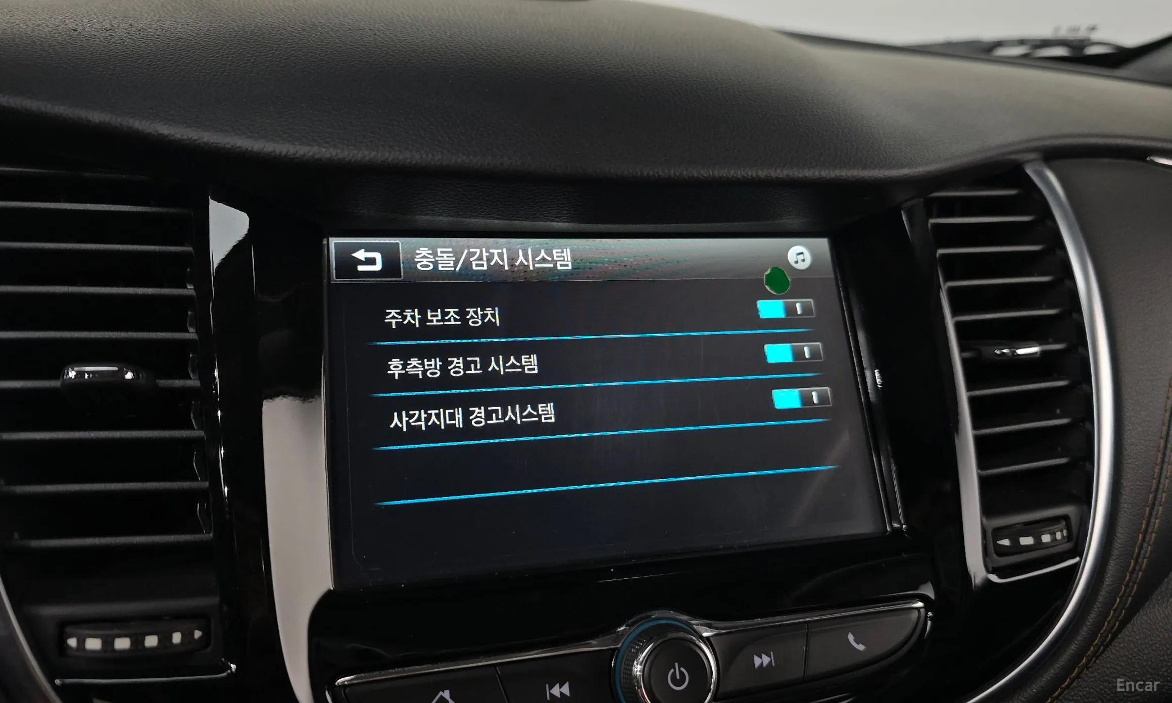 Chevrolet (GM Daewoo) Trax превью 15