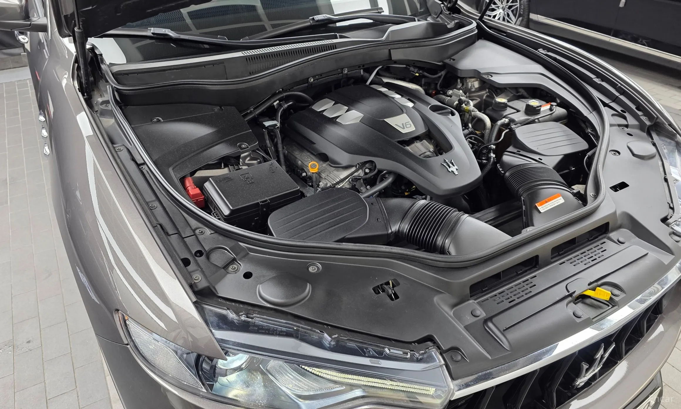Maserati Levante превью 6