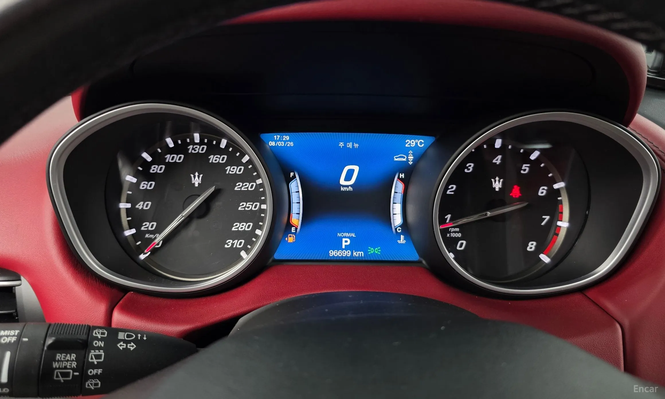 Maserati Levante превью 8