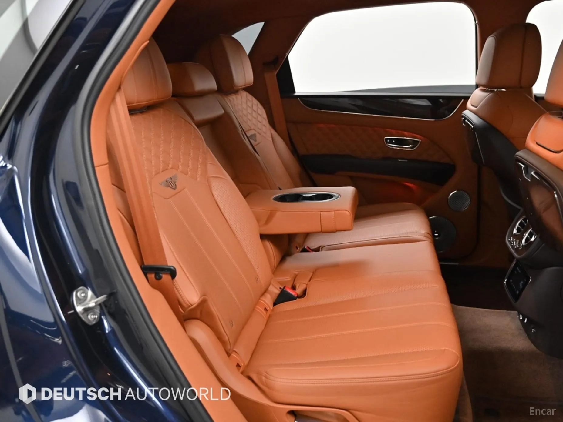 Bentley Bentayga превью 12