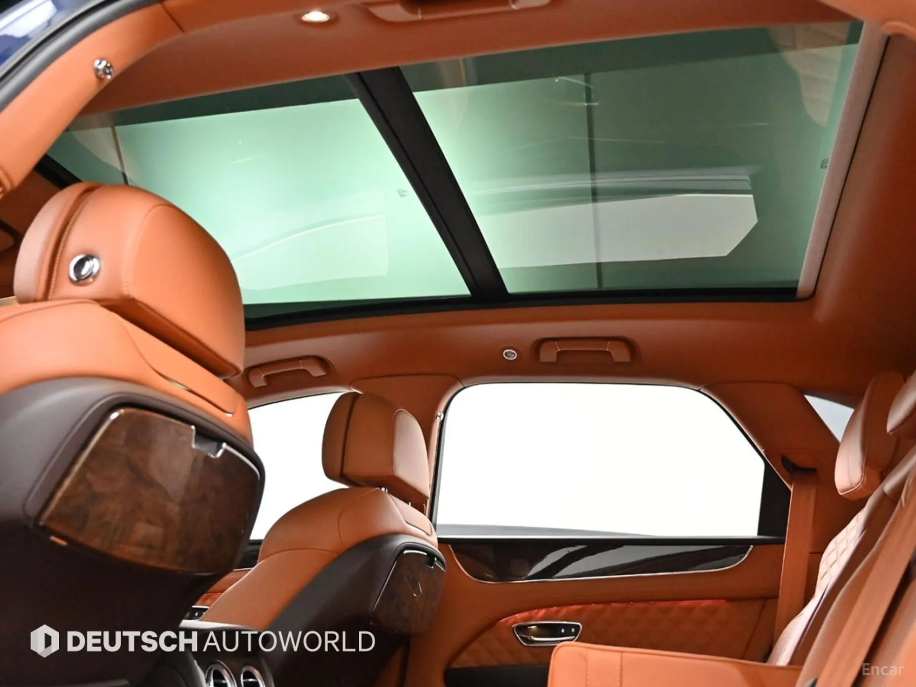 Bentley Bentayga превью 19