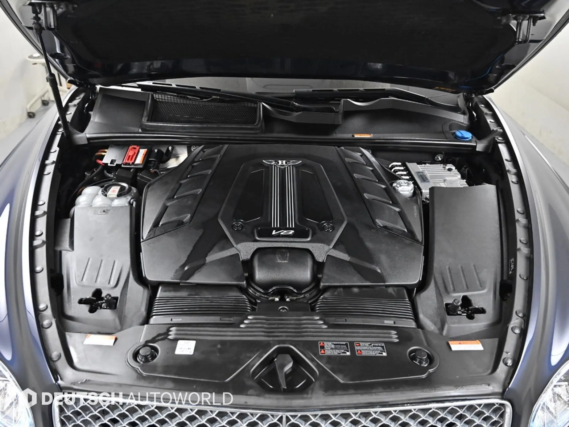 Bentley Bentayga превью 6