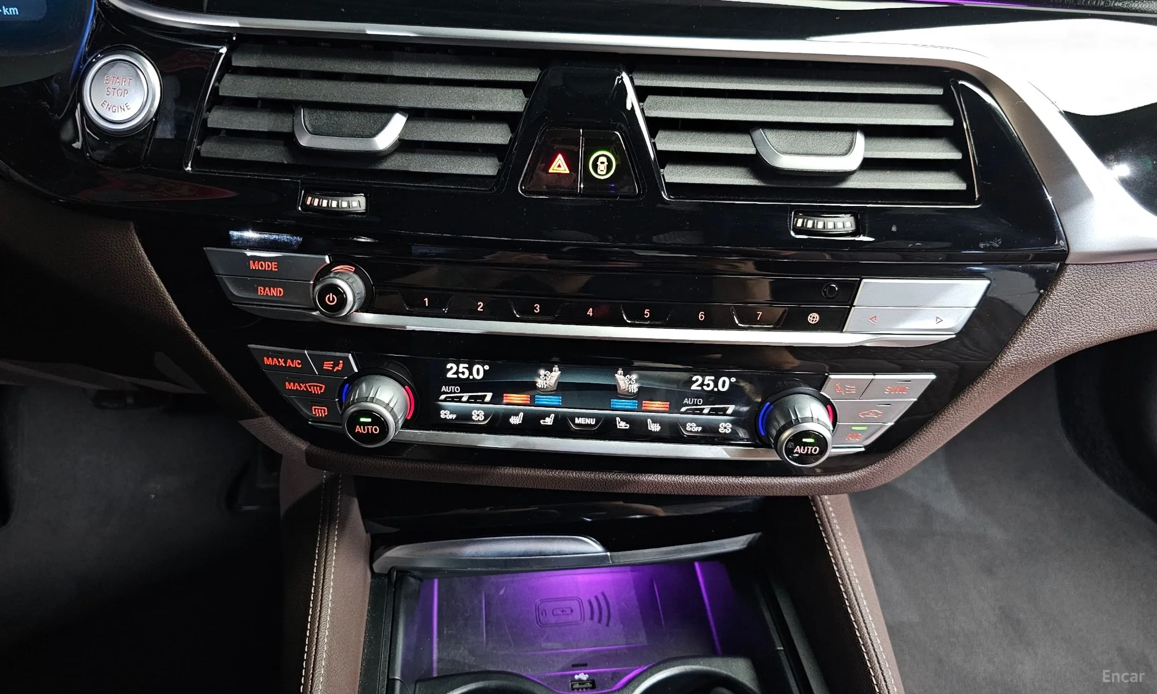 BMW 5 Series (G30) превью 18