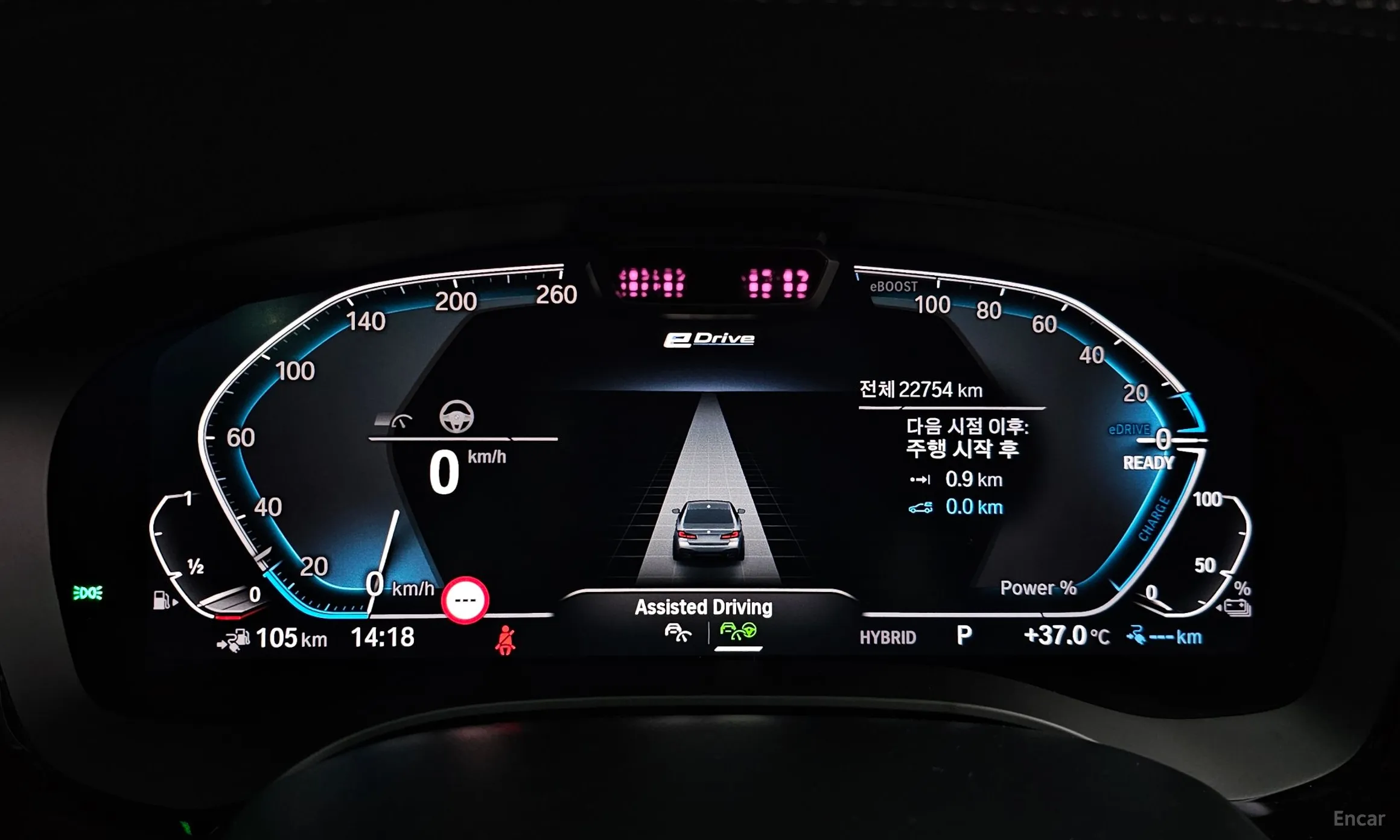 BMW 5 Series (G30) превью 8