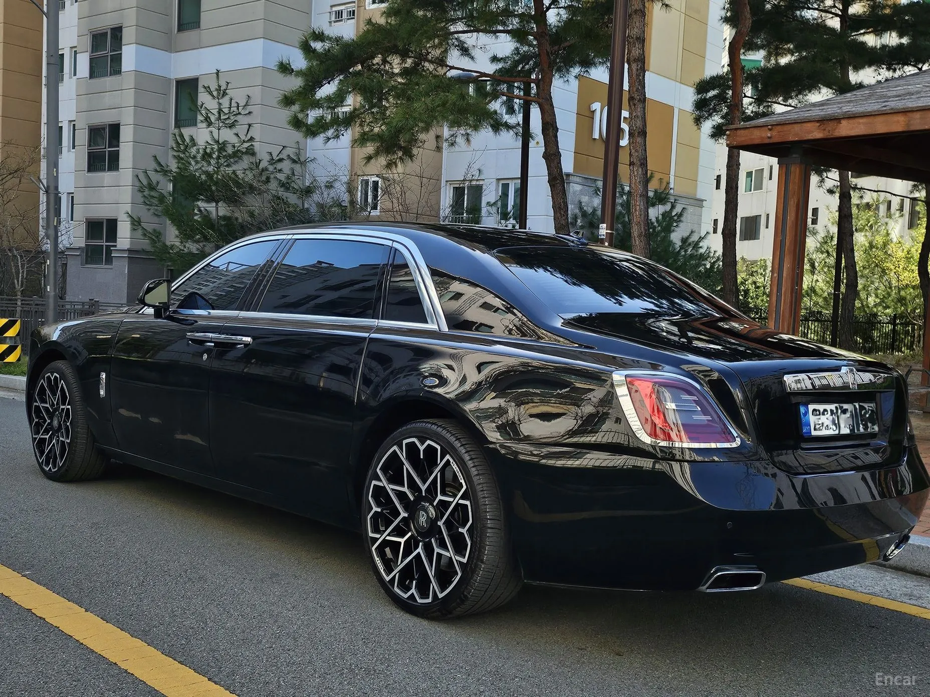 Rolls-Royce Ghost превью 5
