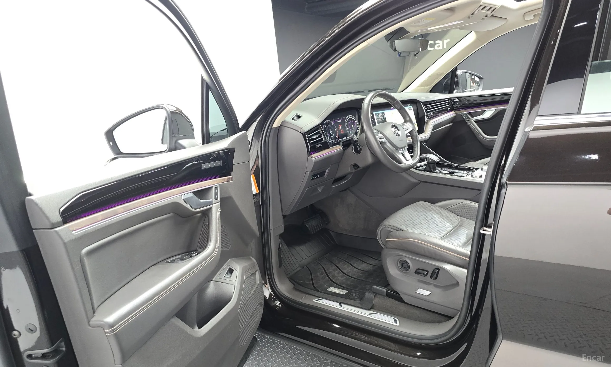 Volkswagen Touareg 3rd Generation превью 10
