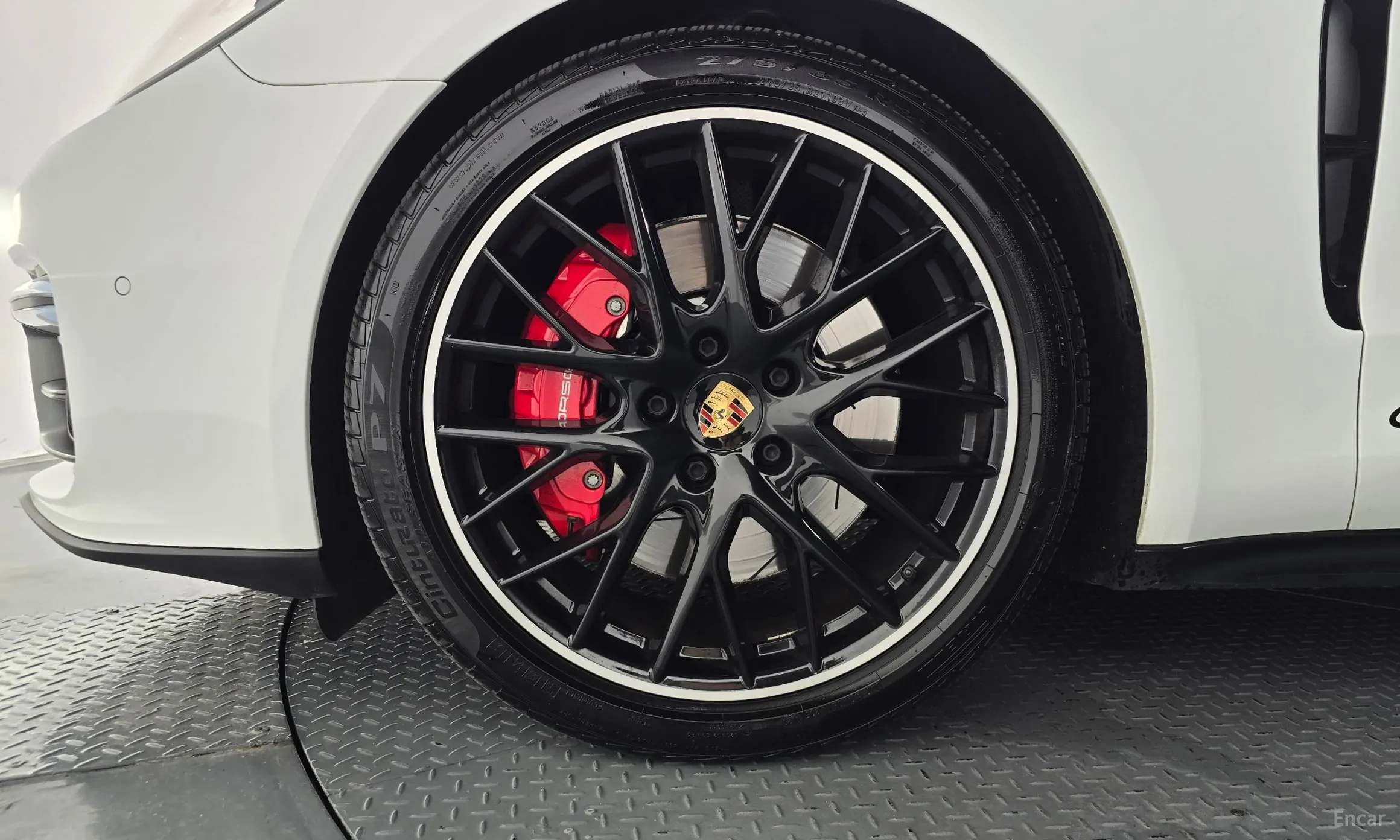 Porsche Panamera (971) превью 5