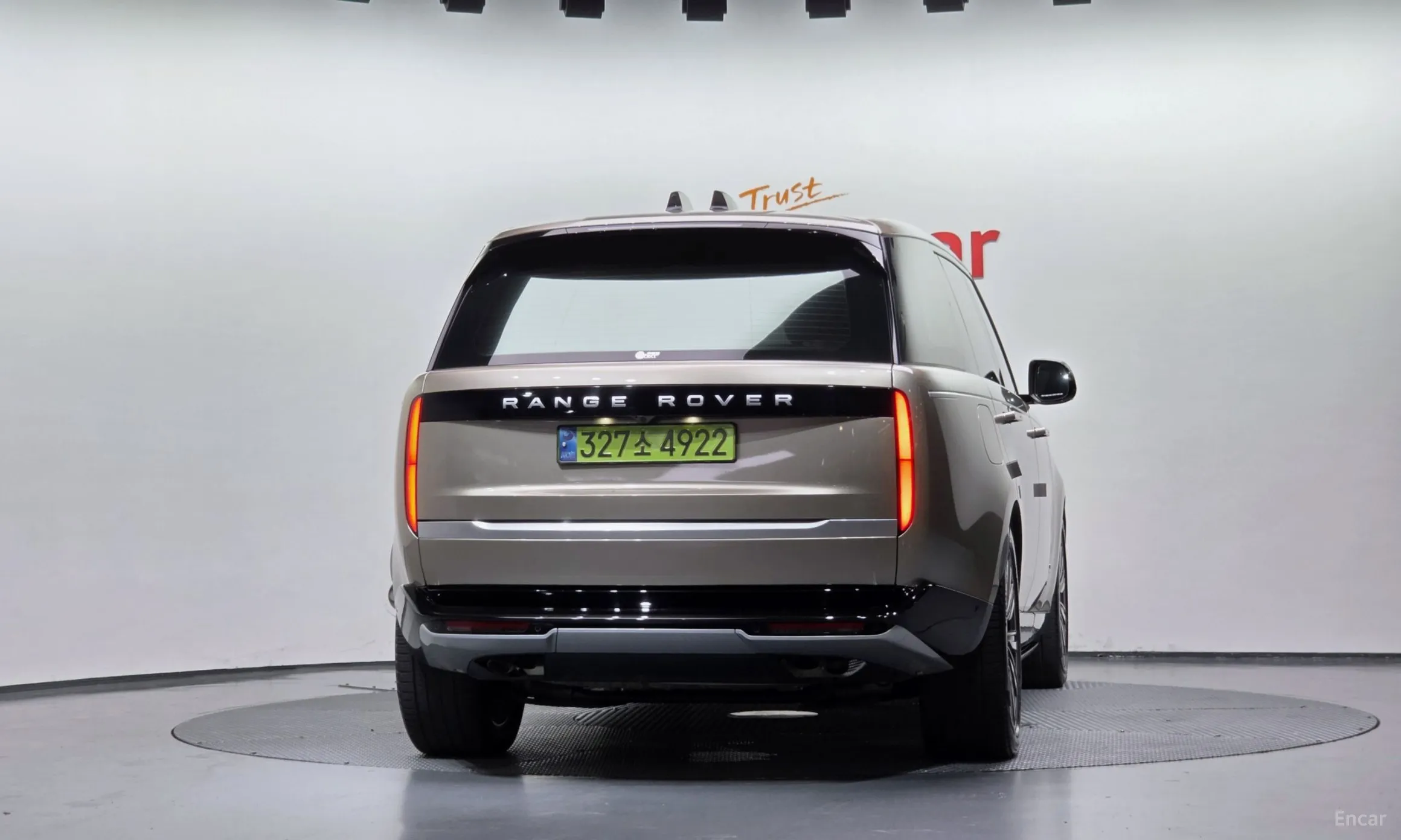 Land Rover Range Rover 5th Generation превью 4
