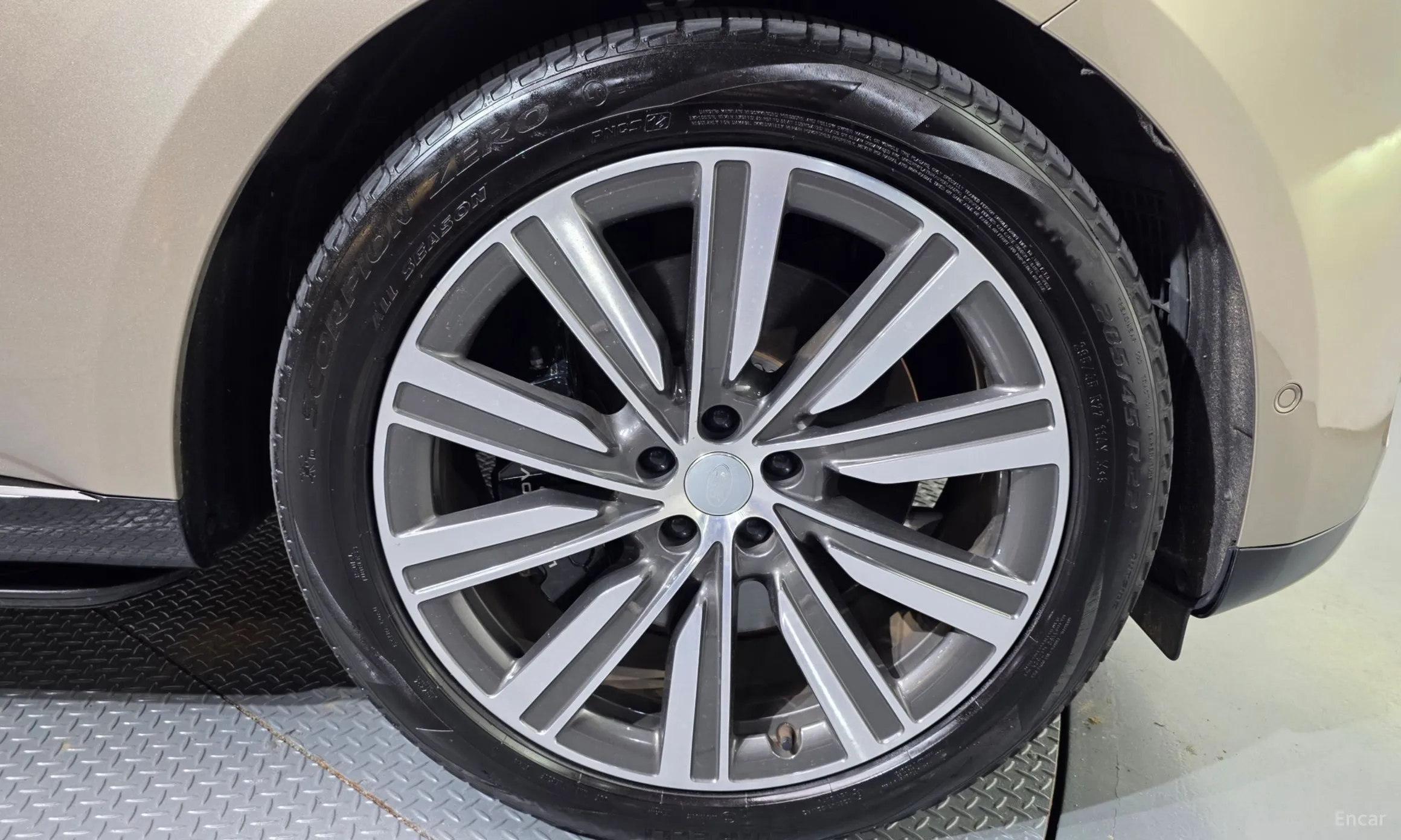 Land Rover Range Rover 5th Generation превью 5