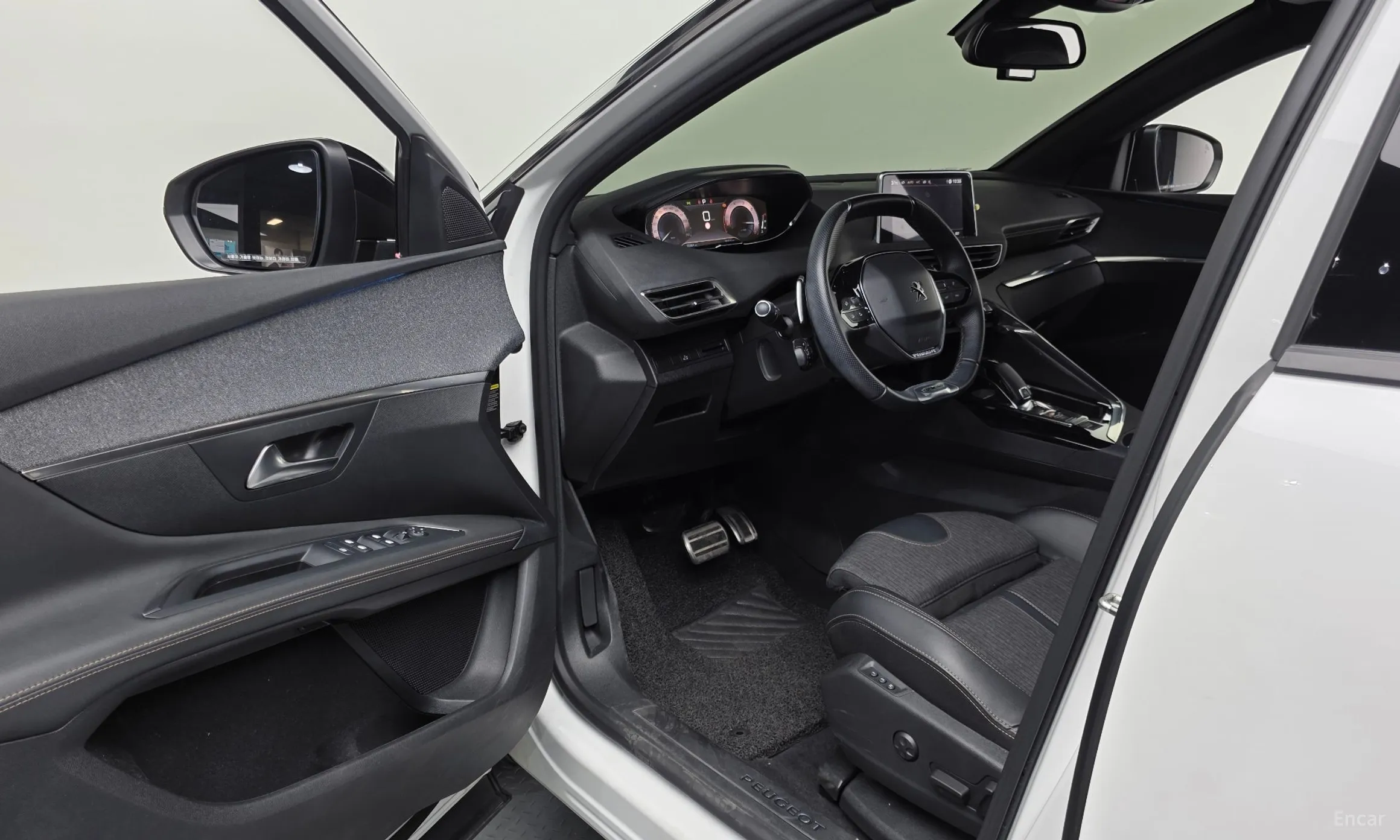 Peugeot 3008 2nd generation превью 10