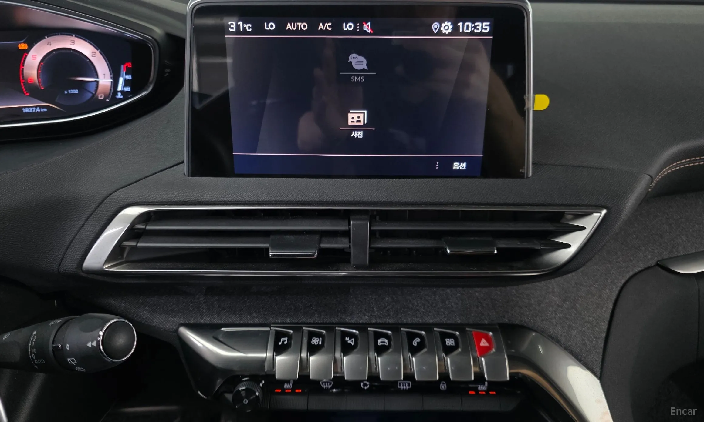 Peugeot 3008 2nd generation превью 14