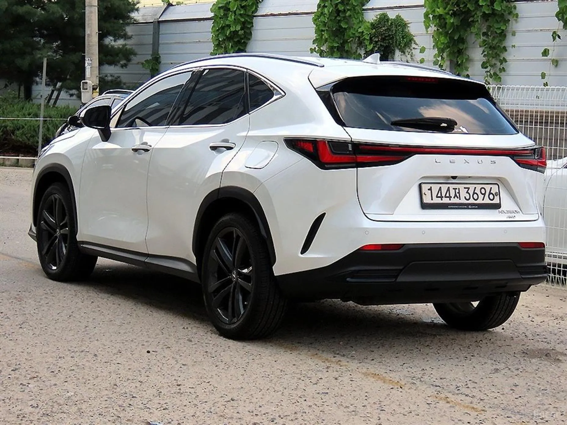 Lexus NX350h Gen 2 превью 3