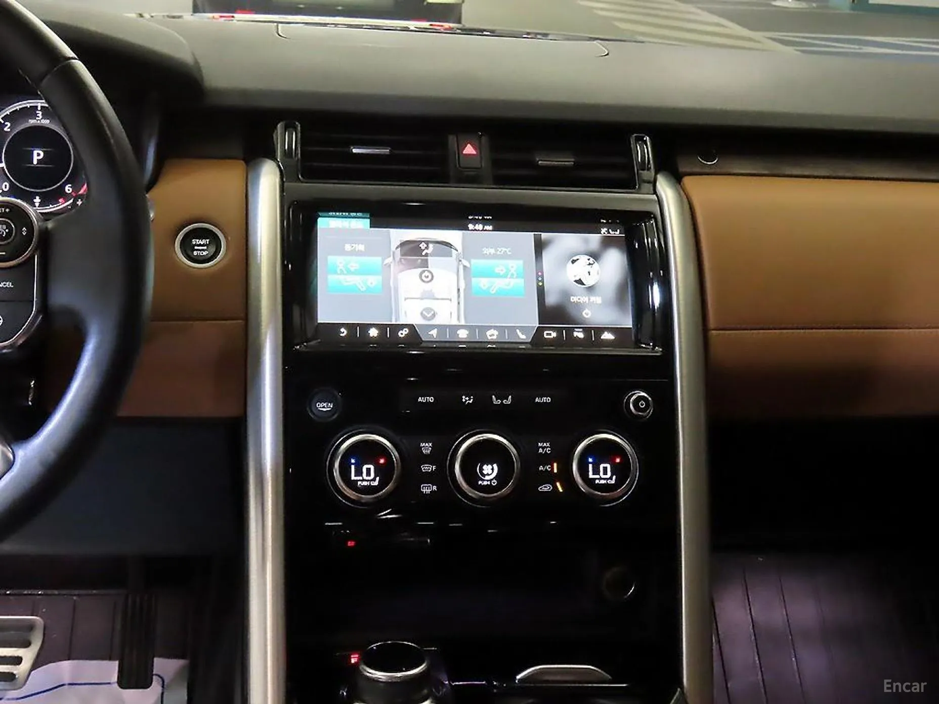 Land Rover Discovery 5 превью 11