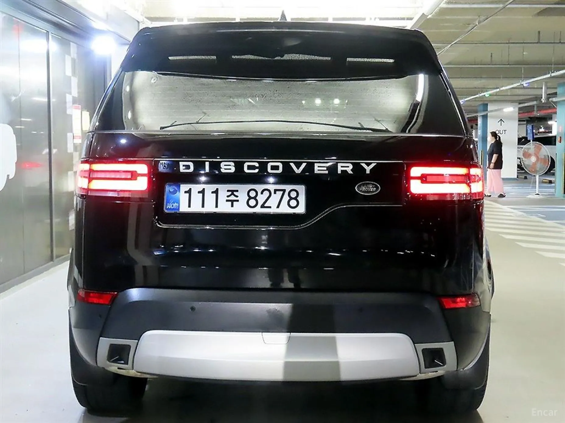 Land Rover Discovery 5 превью 5