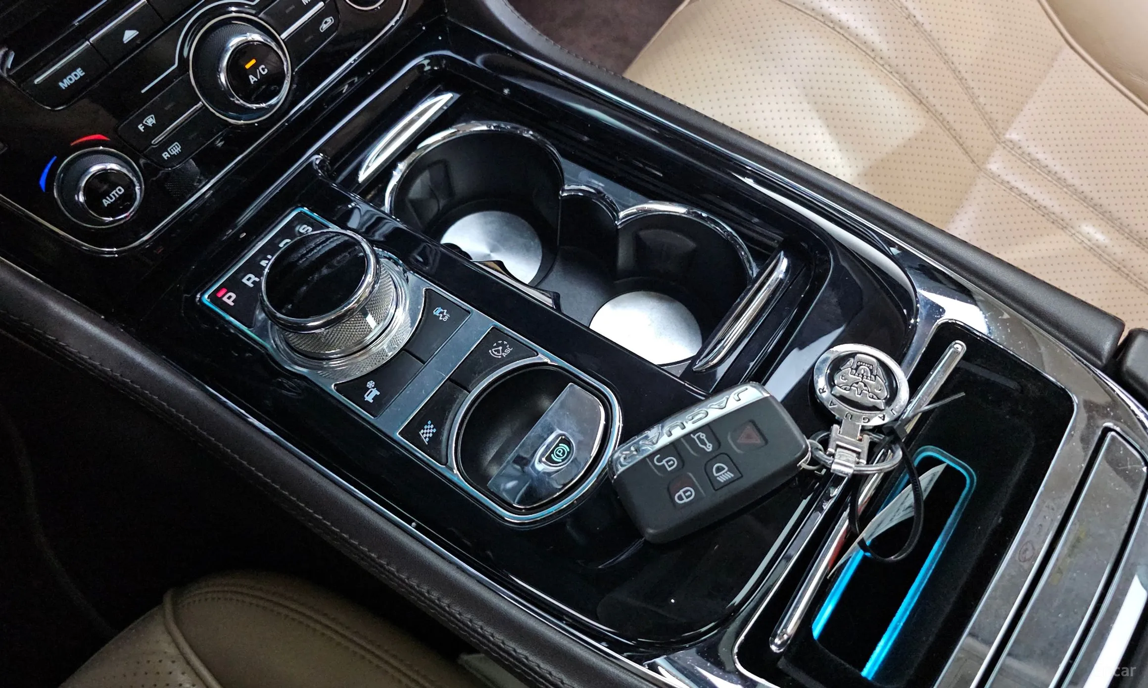 Jaguar All New XJ превью 9