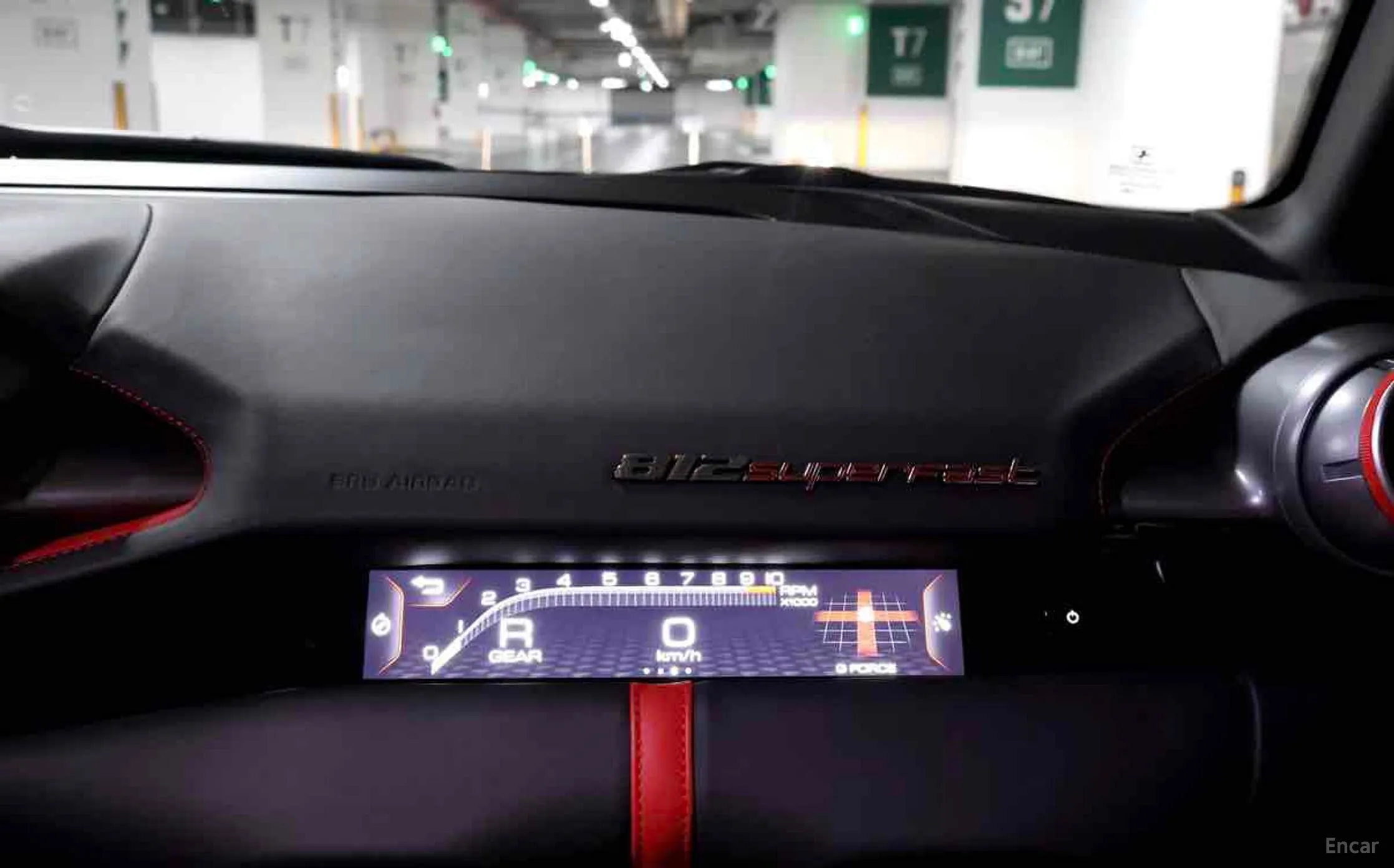 Ferrari 812 Superfast превью 11