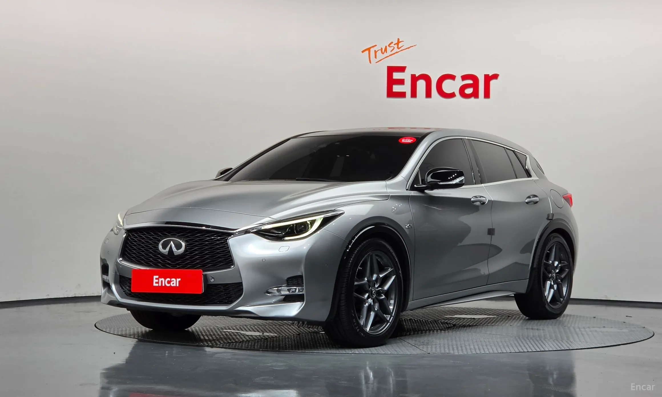 Q30
