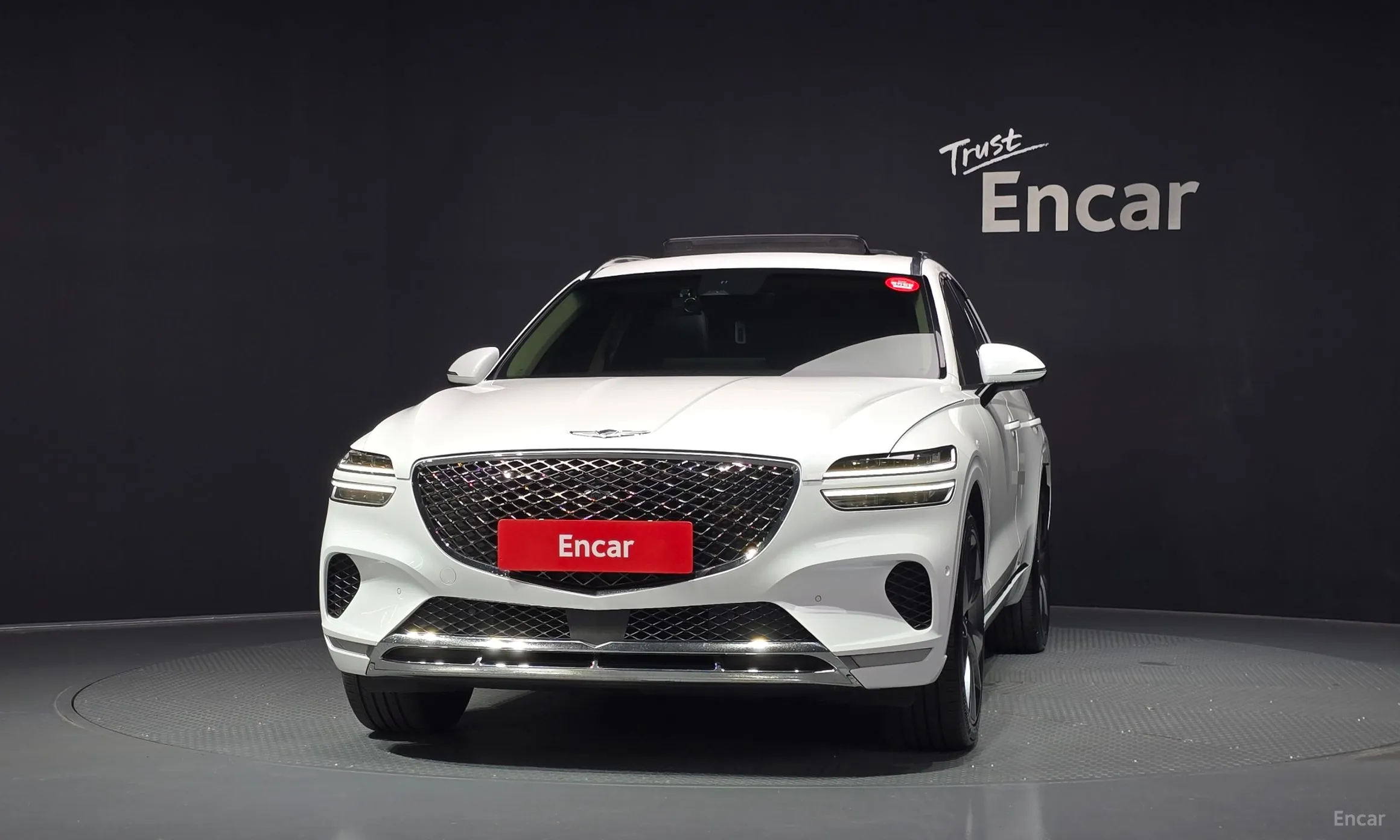 Genesis GV70 превью 3