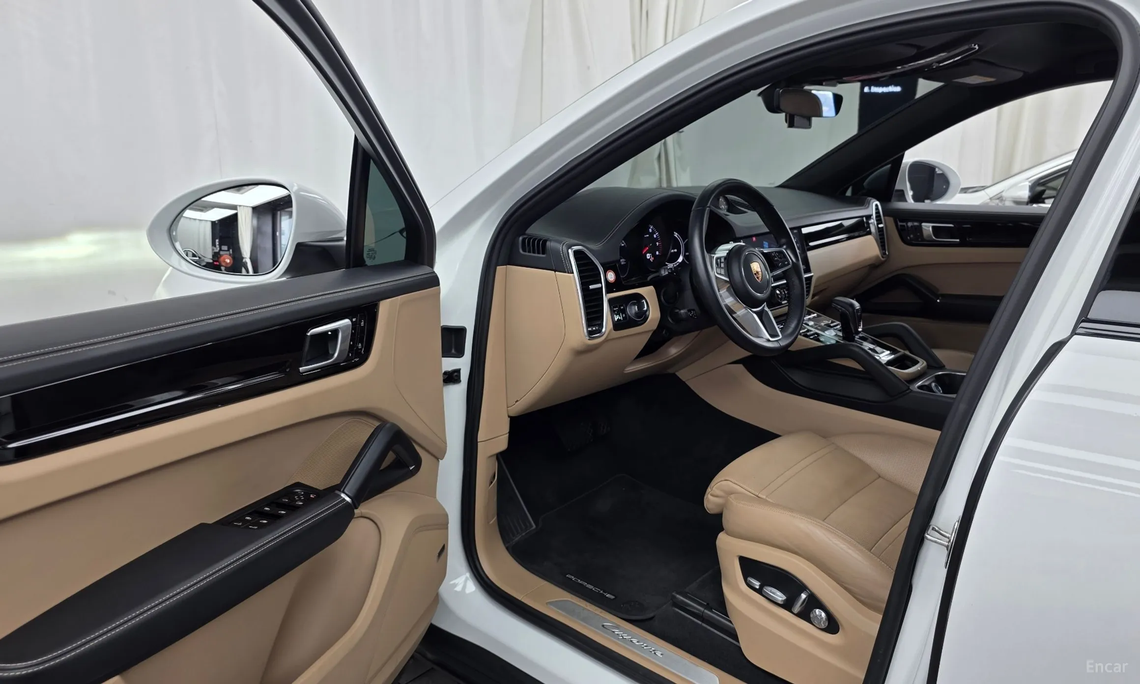 Porsche Cayenne (PO536) превью 10