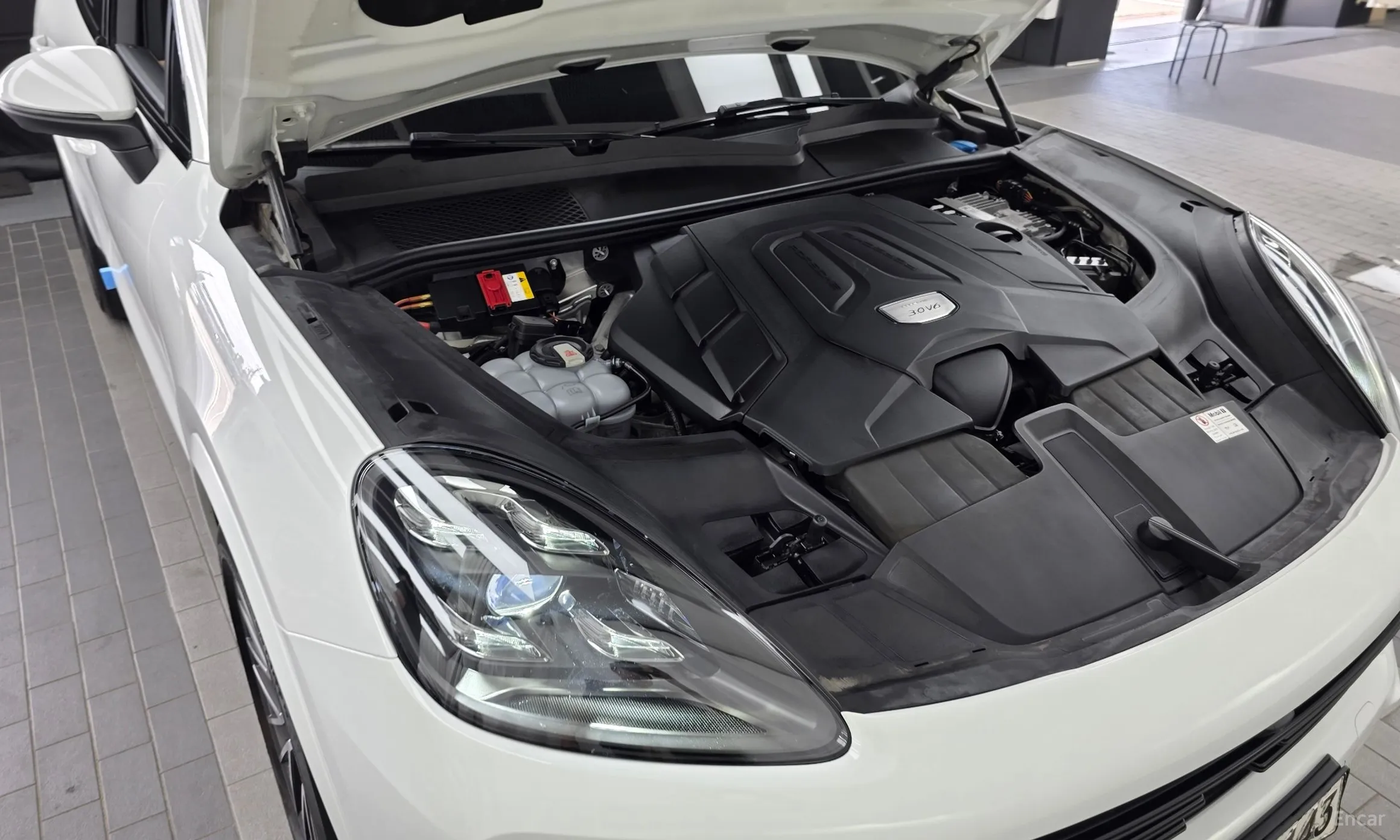Porsche Cayenne (PO536) превью 6