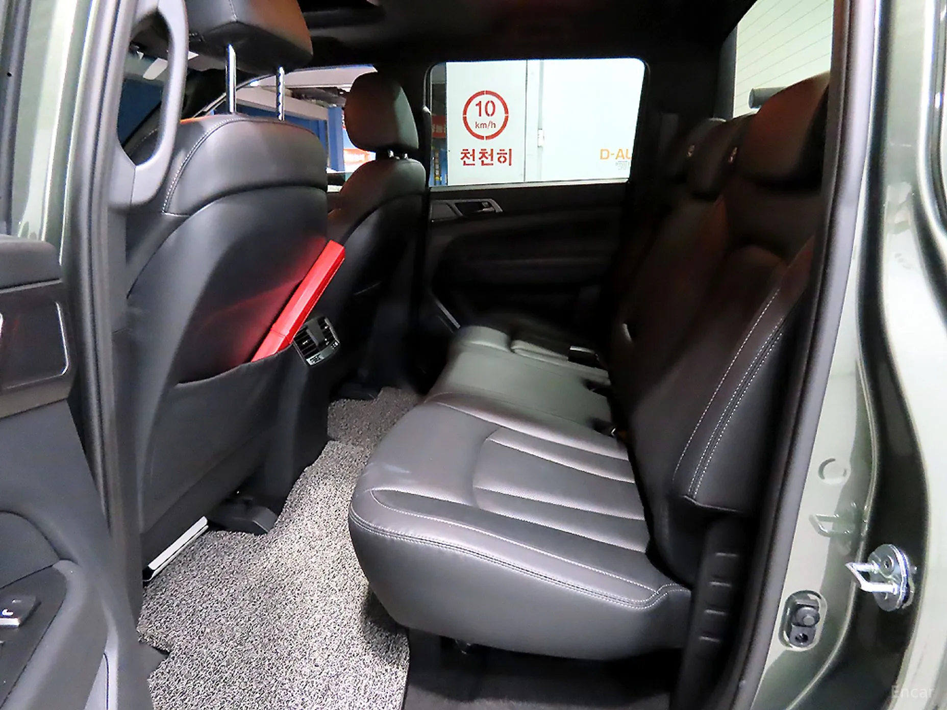 KG Mobility (SsangYong) Rexton Sports превью 11