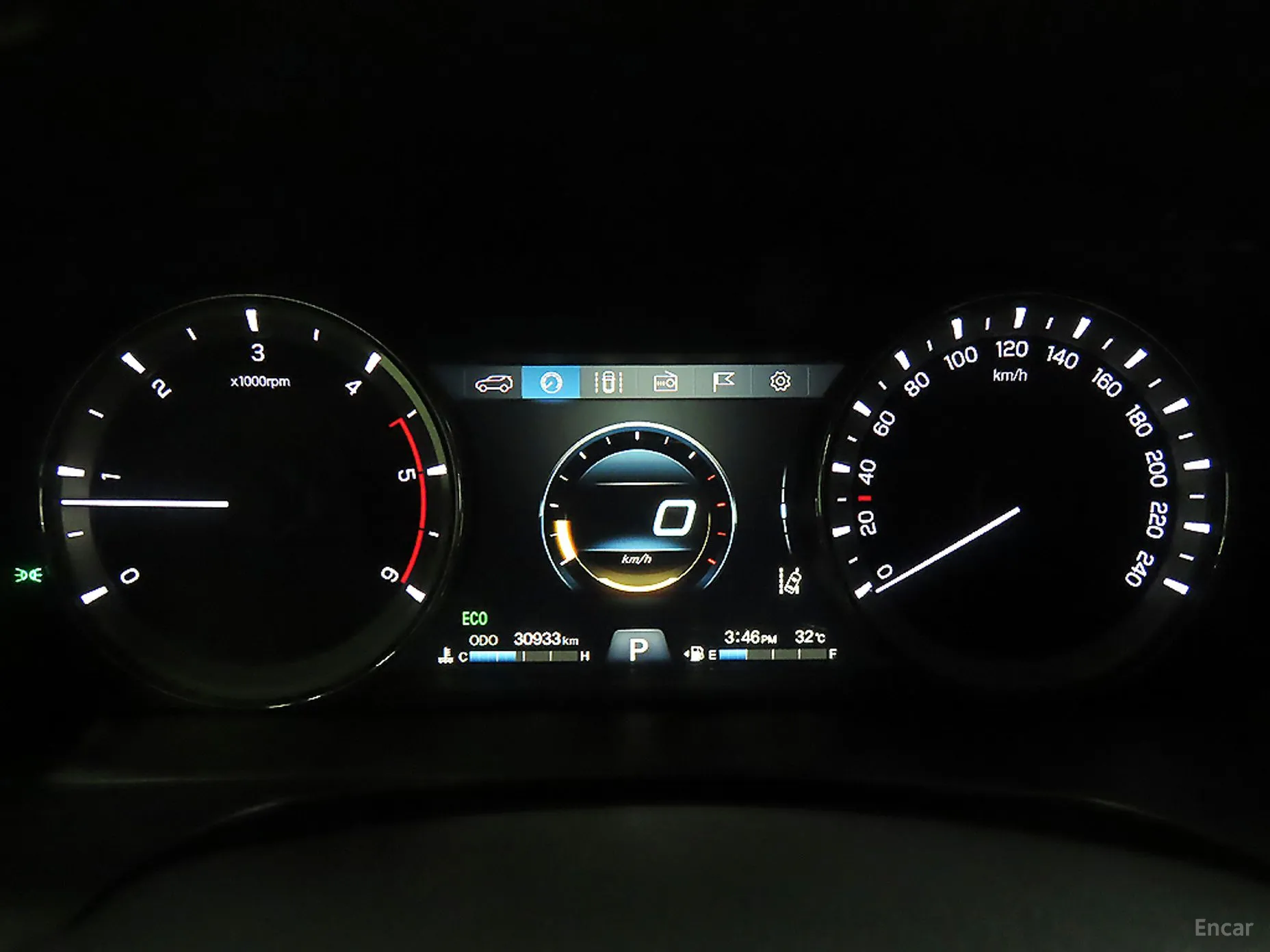 KG Mobility (SsangYong) Rexton Sports превью 8