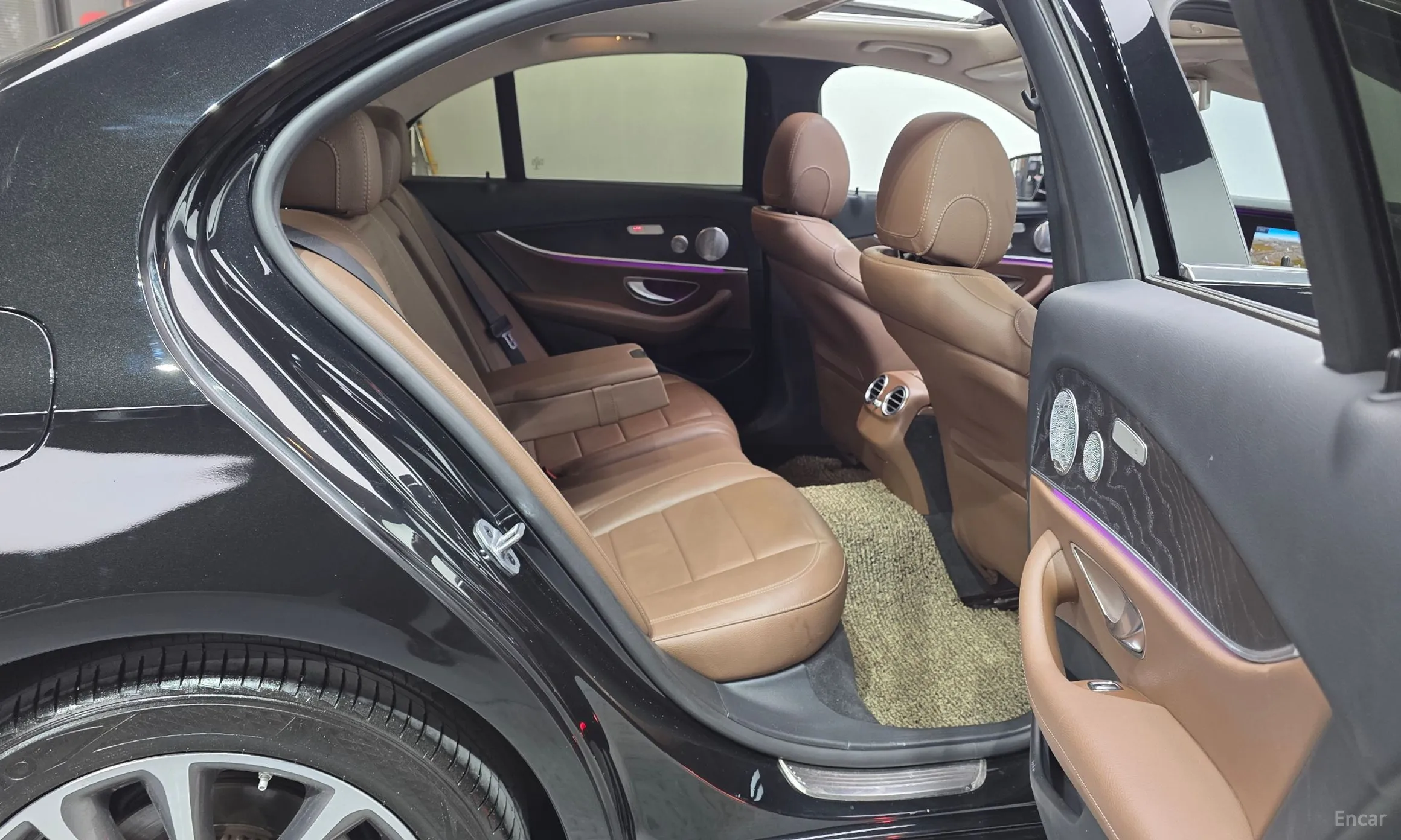 Mercedes Benz E-Class W213 превью 11
